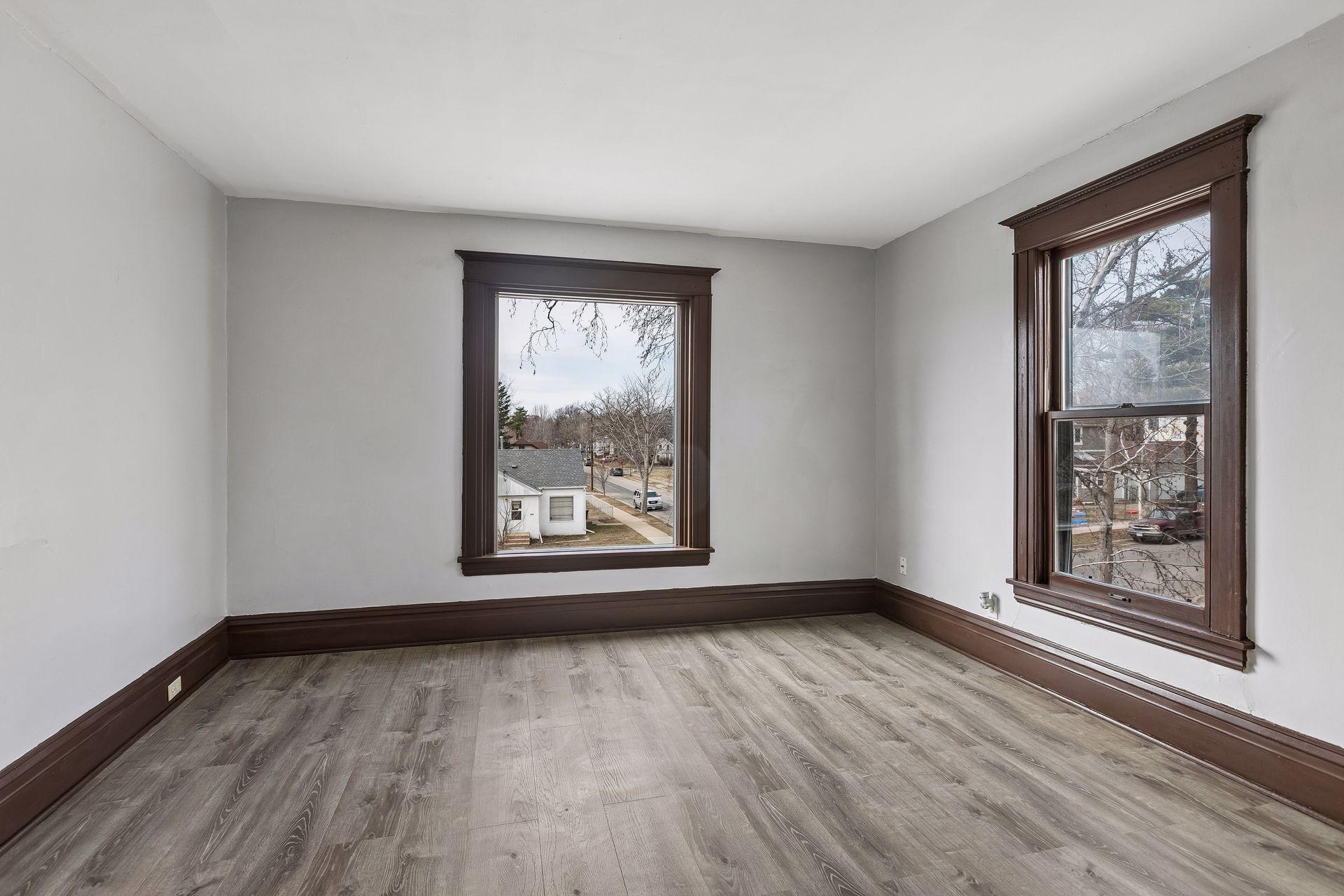 View of Residential Income at 2326 Bryant Avenue, Minneapolis MN 55411, Minneapolis (6 of 46) - Mike Wilen | Minnesota Team Real Estate