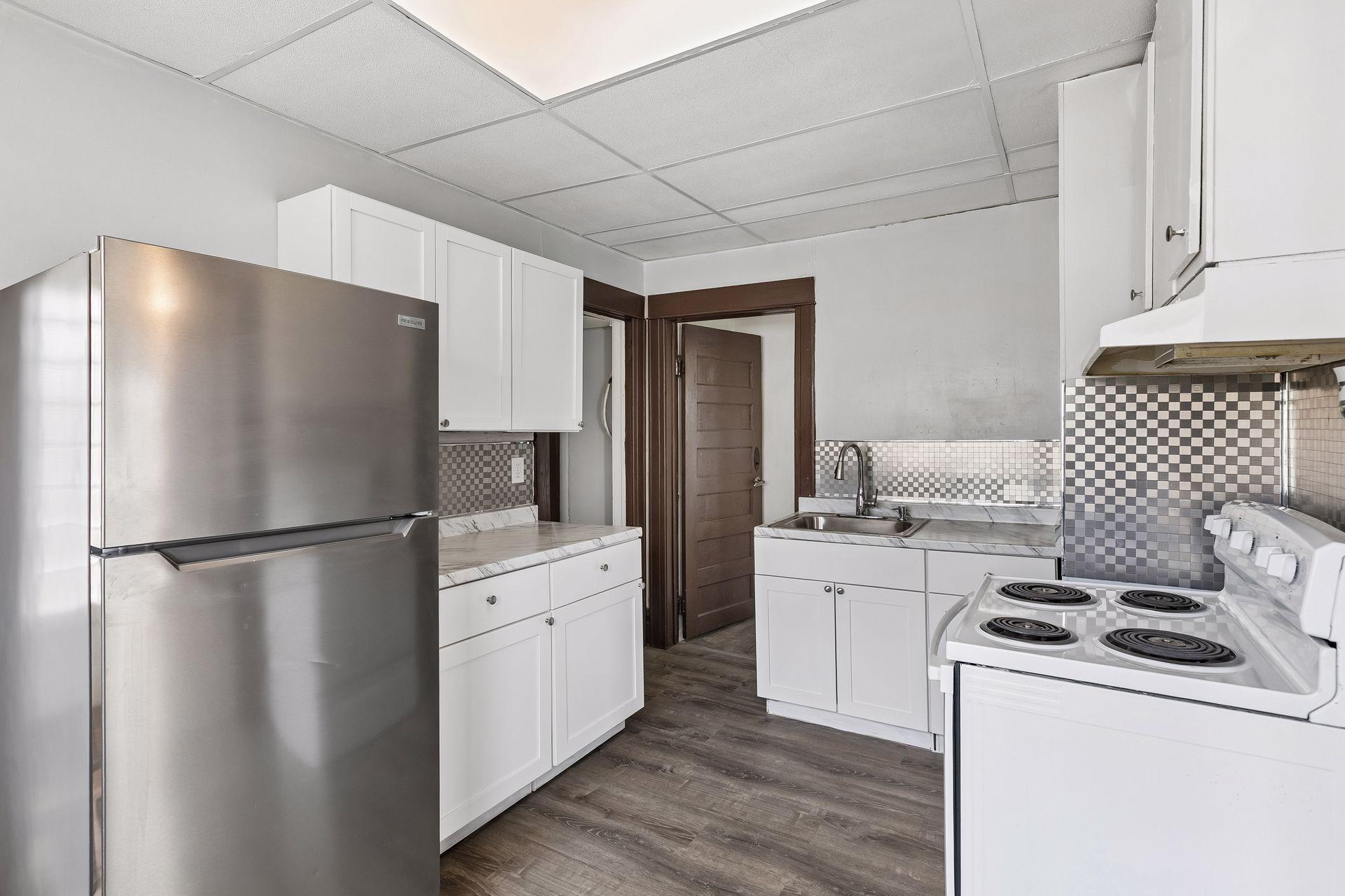 View of Residential Income at 2326 Bryant Avenue, Minneapolis MN 55411, Minneapolis (12 of 46) - Mike Wilen | Minnesota Team Real Estate