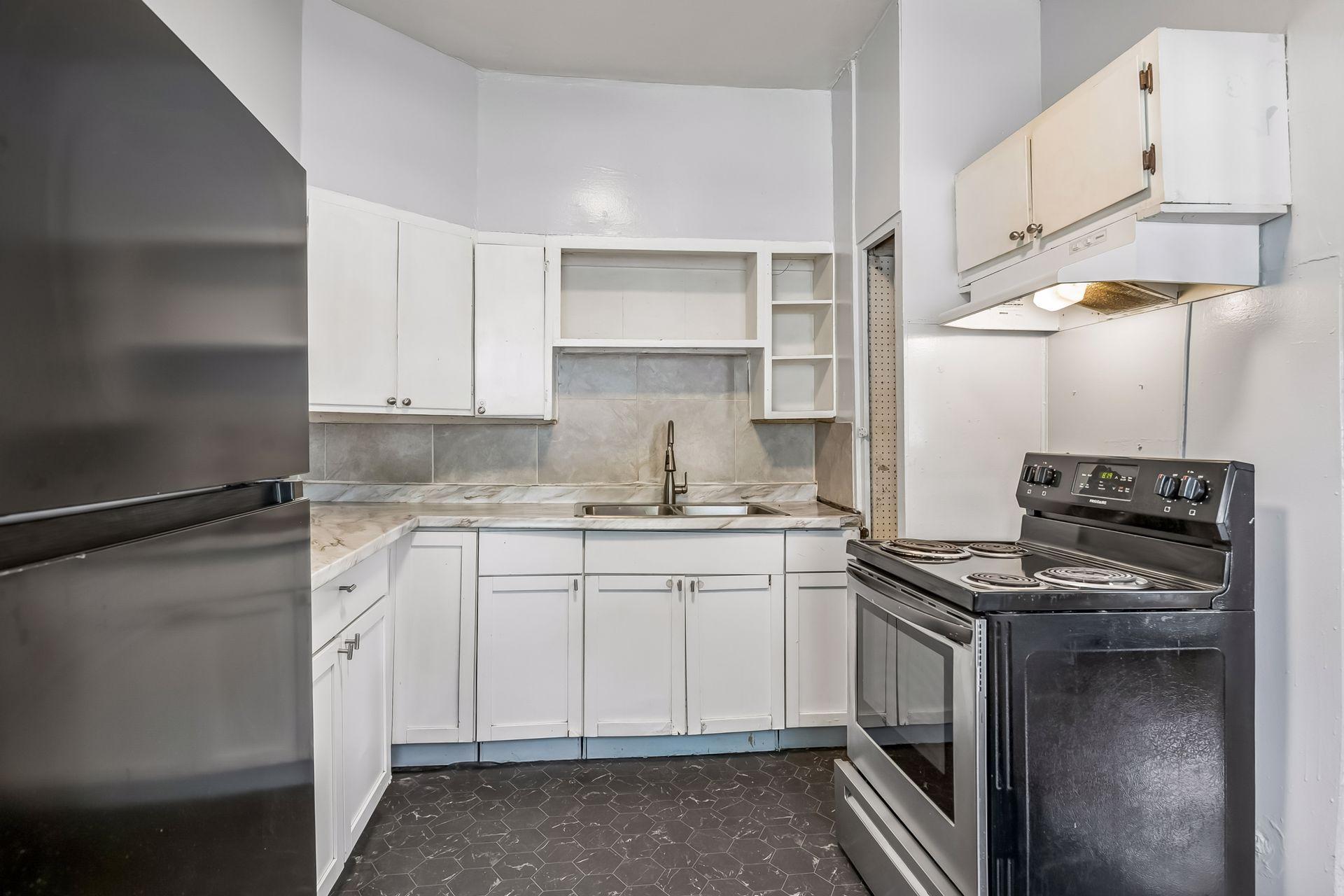 View of Residential Income at 2326 Bryant Avenue, Minneapolis MN 55411, Minneapolis (35 of 46) - Mike Wilen | Minnesota Team Real Estate