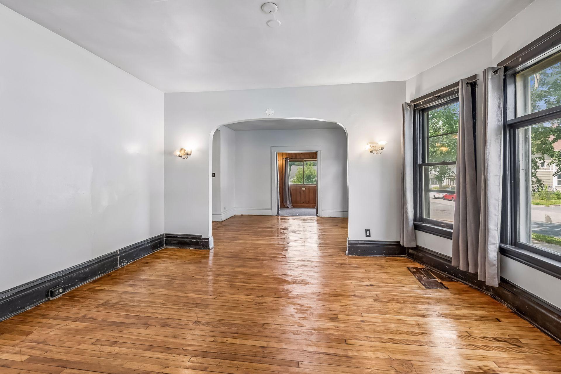 View of Residential Income at 2326 Bryant Avenue, Minneapolis MN 55411, Minneapolis (33 of 46) - Mike Wilen | Minnesota Team Real Estate