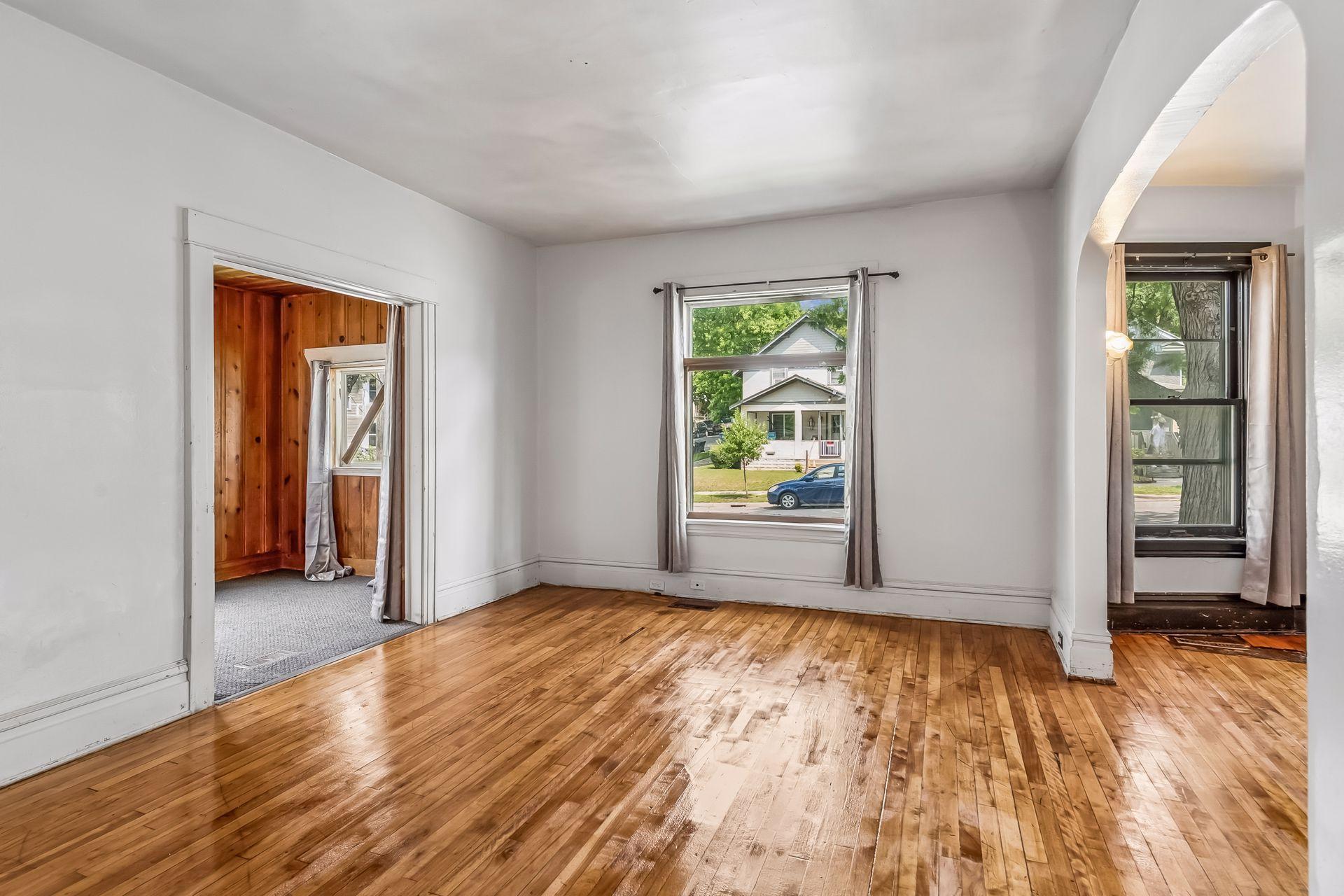 View of Residential Income at 2326 Bryant Avenue, Minneapolis MN 55411, Minneapolis (30 of 46) - Mike Wilen | Minnesota Team Real Estate