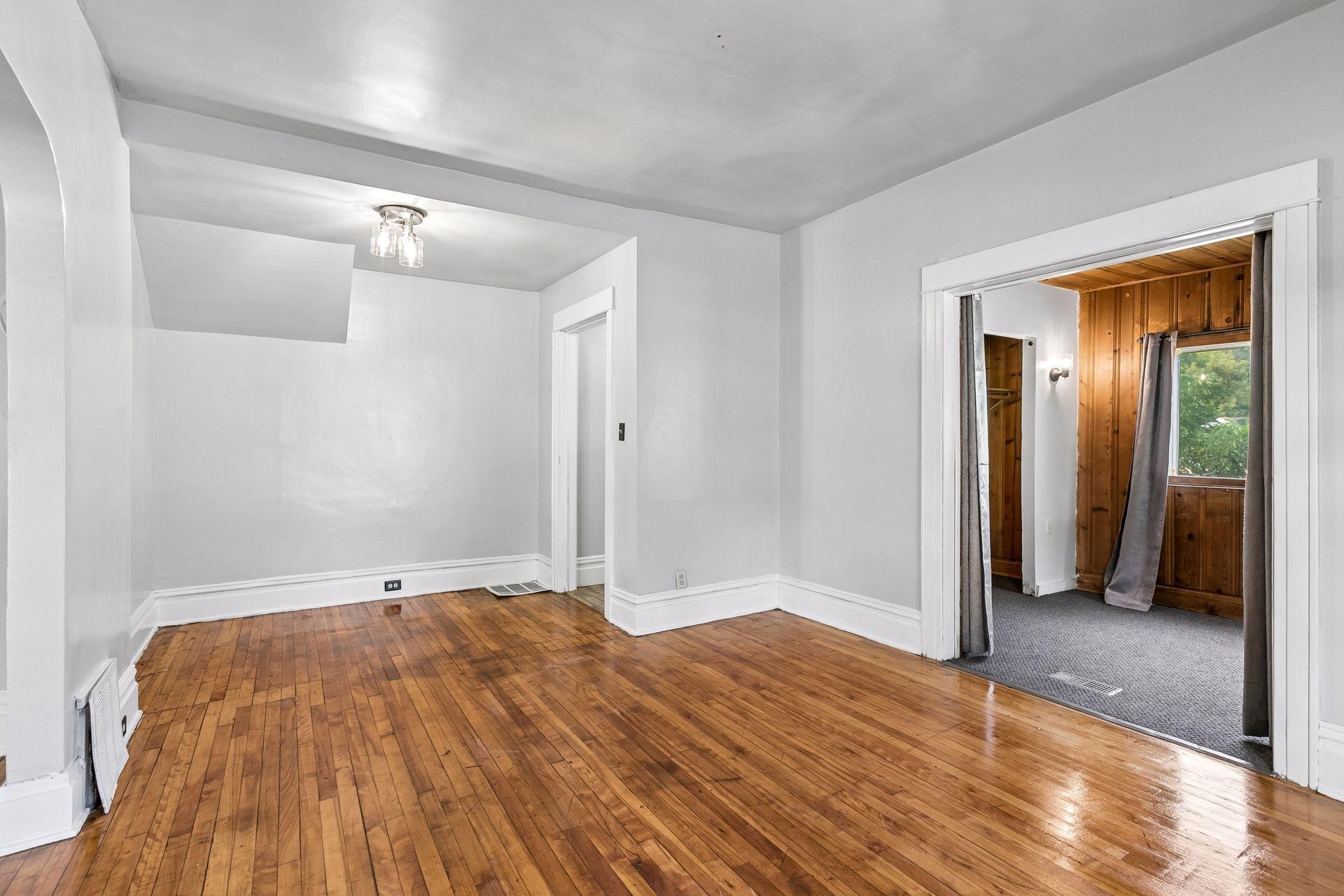 View of Residential Income at 2326 Bryant Avenue, Minneapolis MN 55411, Minneapolis (16 of 96) - Mike Wilen | Minnesota Team Real Estate