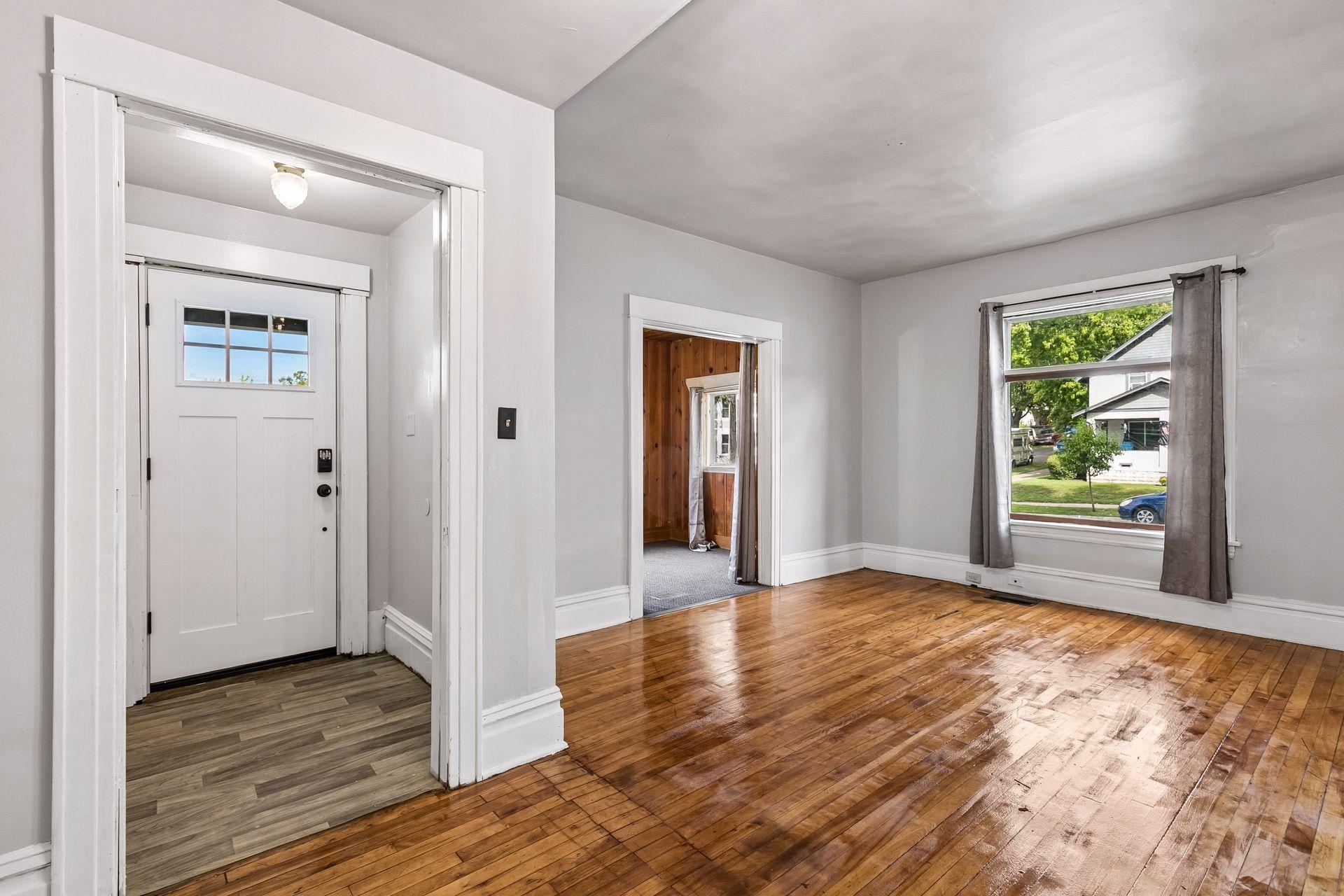 View of Residential Income at 2326 Bryant Avenue, Minneapolis MN 55411, Minneapolis (10 of 96) - Mike Wilen | Minnesota Team Real Estate