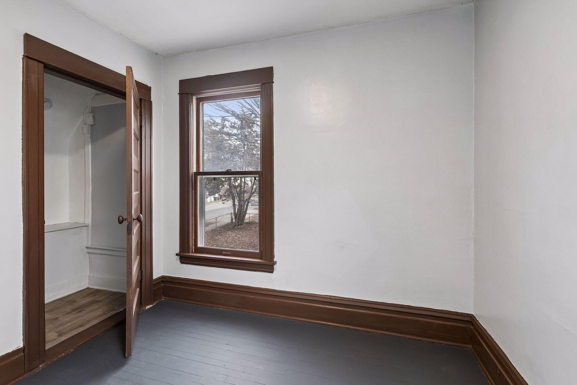 View of Residential Income at 2326 Bryant Avenue, Minneapolis MN 55411, Minneapolis (80 of 96) - Mike Wilen | Minnesota Team Real Estate