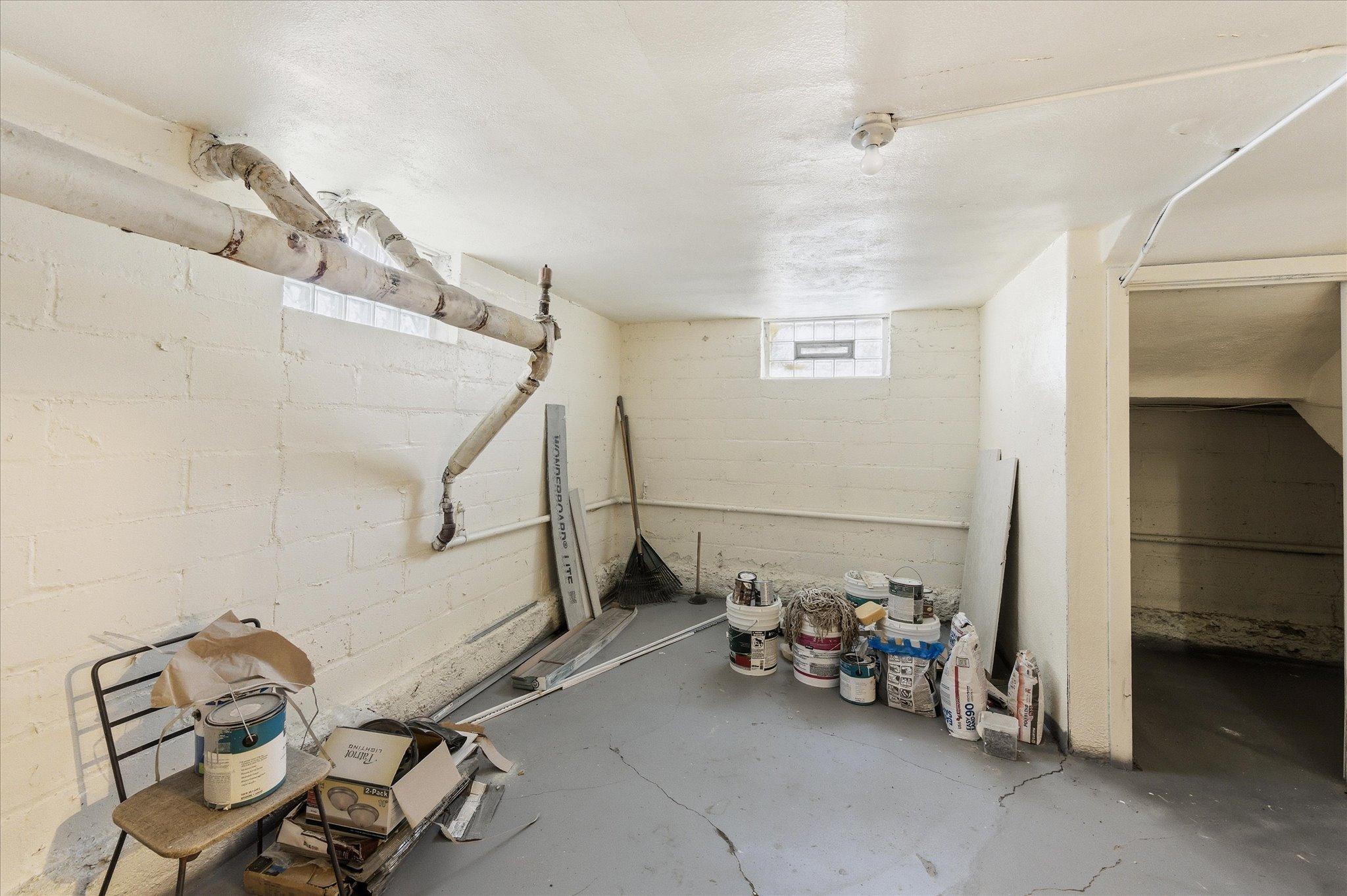 View of Residential Income at 4333 Fremont Avenue, Minneapolis MN 55412, Minneapolis (27 of 40) - Mike Wilen | Minnesota Team Real Estate