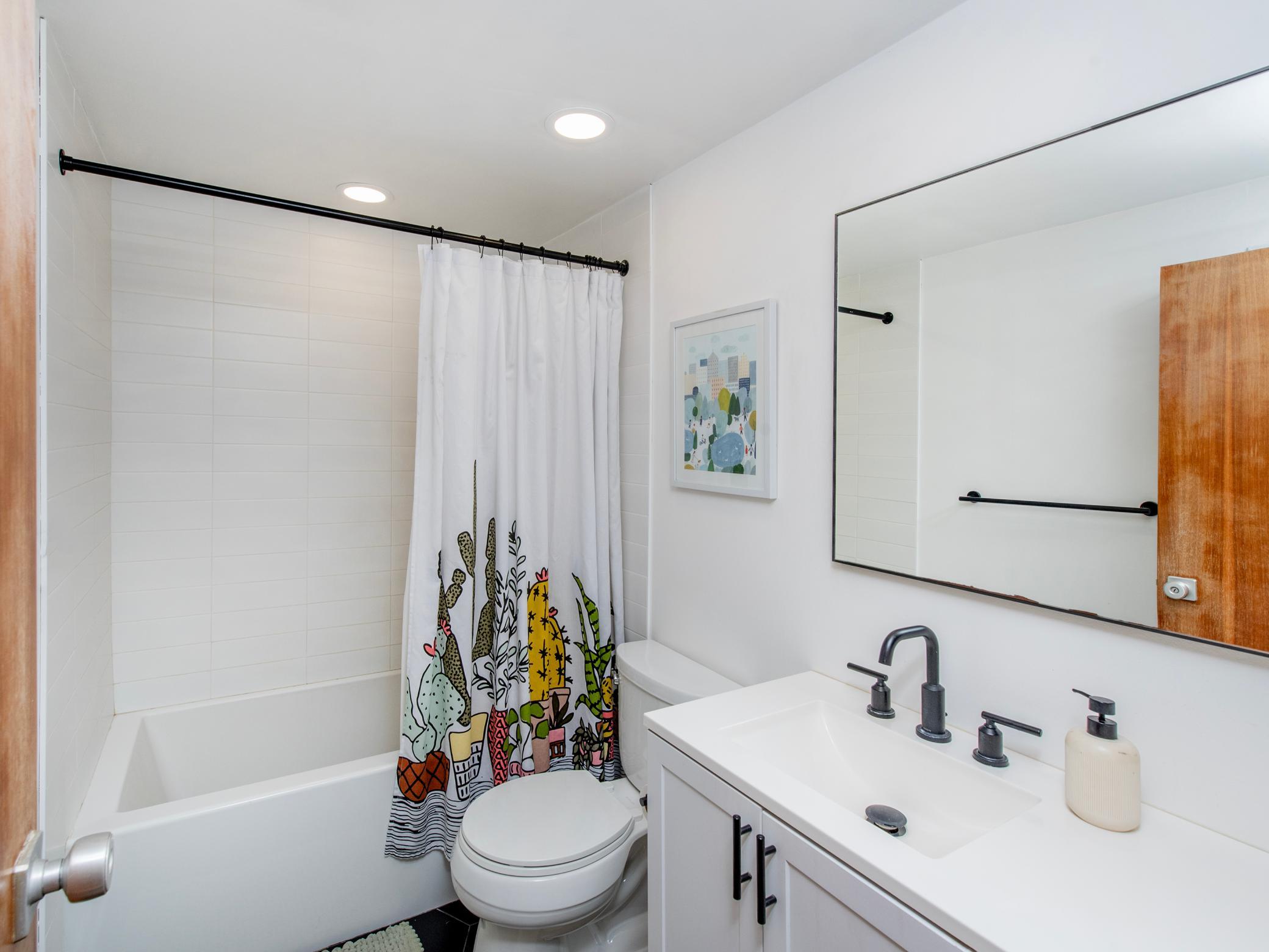 View of Residential at 2928 Dean Parkway #4B, Minneapolis MN 55416, Minneapolis (20 of 42) - Mike Wilen | Minnesota Team Real Estate