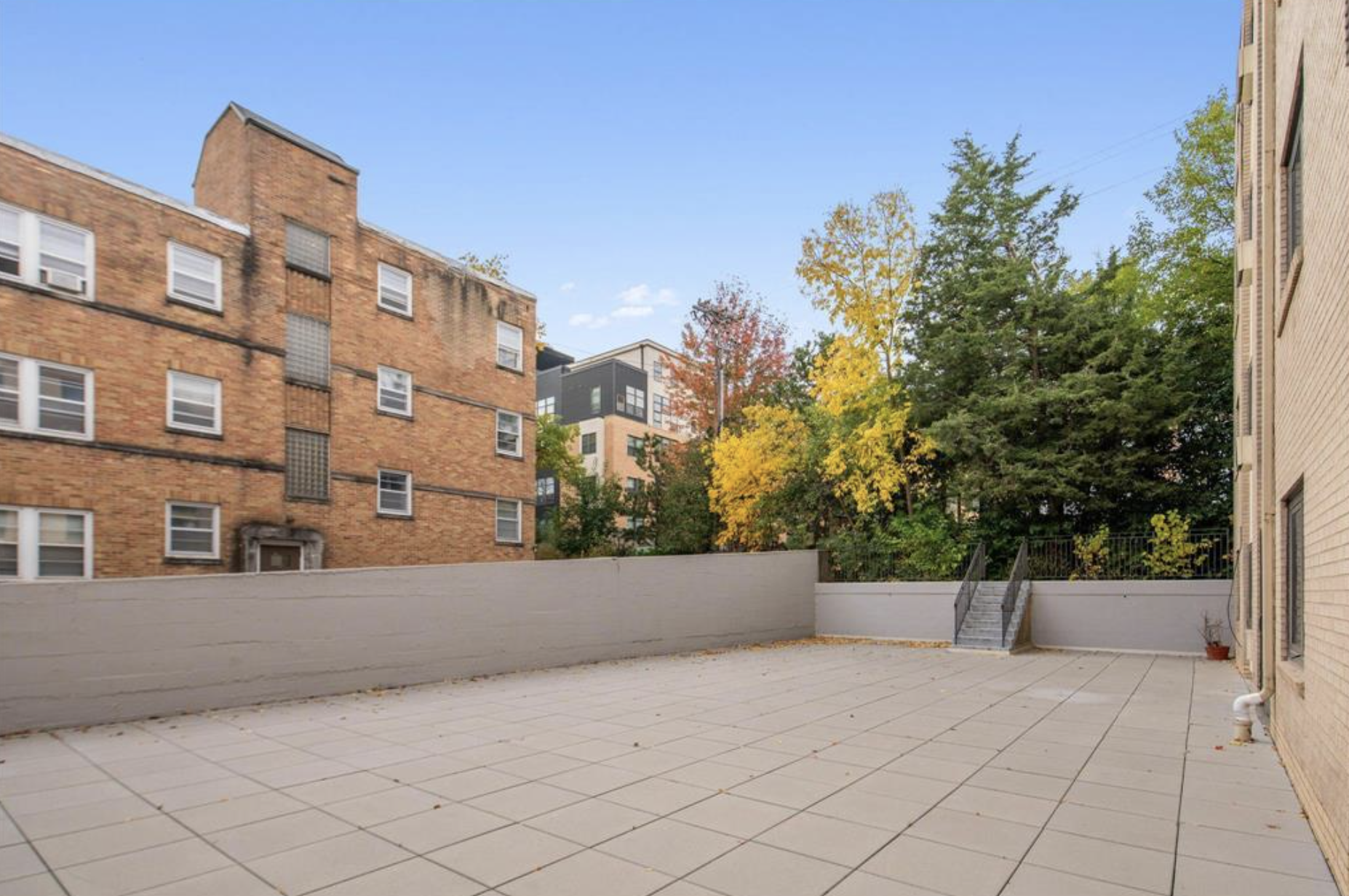 View of Residential at 2928 Dean Parkway #4B, Minneapolis MN 55416, Minneapolis (31 of 42) - Mike Wilen | Minnesota Team Real Estate