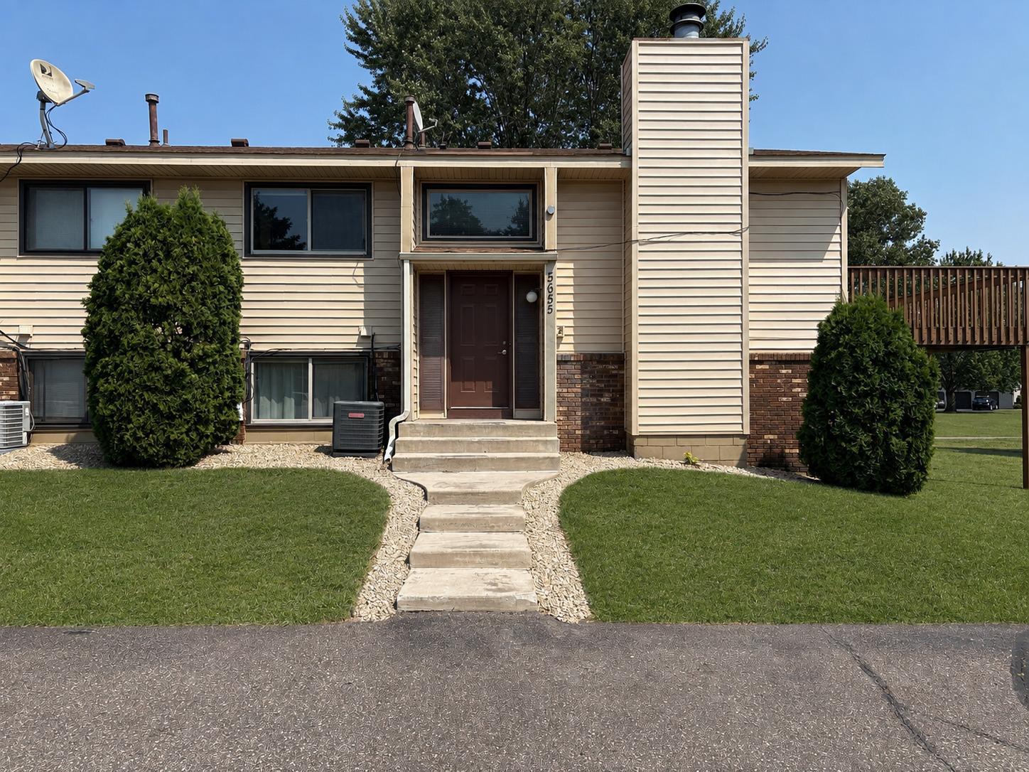View of Residential at 5655 Otter View Trail, White Bear Lake MN 55110, White Bear Lake - Mike Wilen | Minnesota Team Real Estate