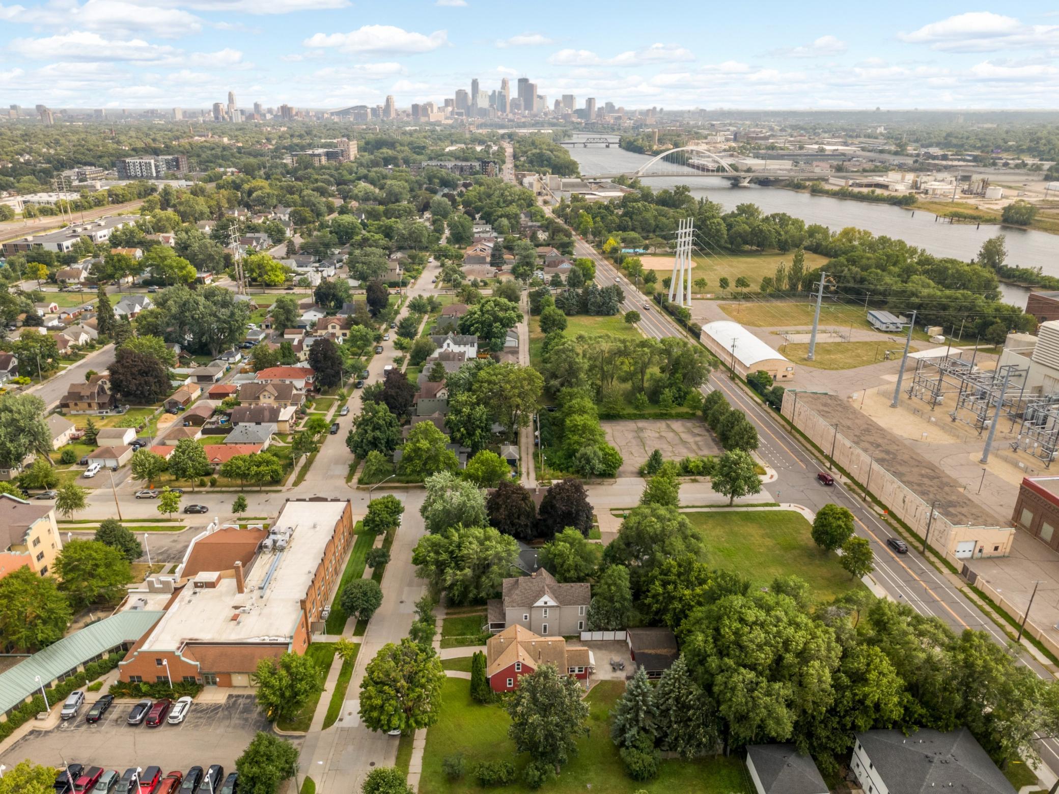 View of Residential at 2914 Randolph Street, Minneapolis MN 55418, Minneapolis (25 of 32) - Mike Wilen | Minnesota Team Real Estate