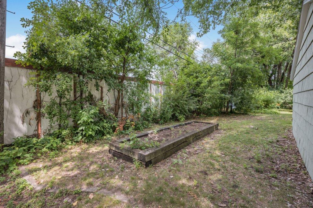 View of Residential at 3050 Utah Avenue, Saint Louis Park MN 55426, Saint Louis Park (19 of 23) - Mike Wilen | Minnesota Team Real Estate