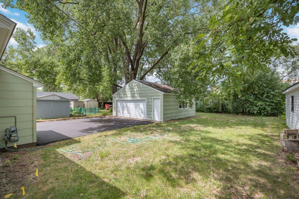 View of Residential at 3050 Utah Avenue, Saint Louis Park MN 55426, Saint Louis Park (17 of 23) - Mike Wilen | Minnesota Team Real Estate