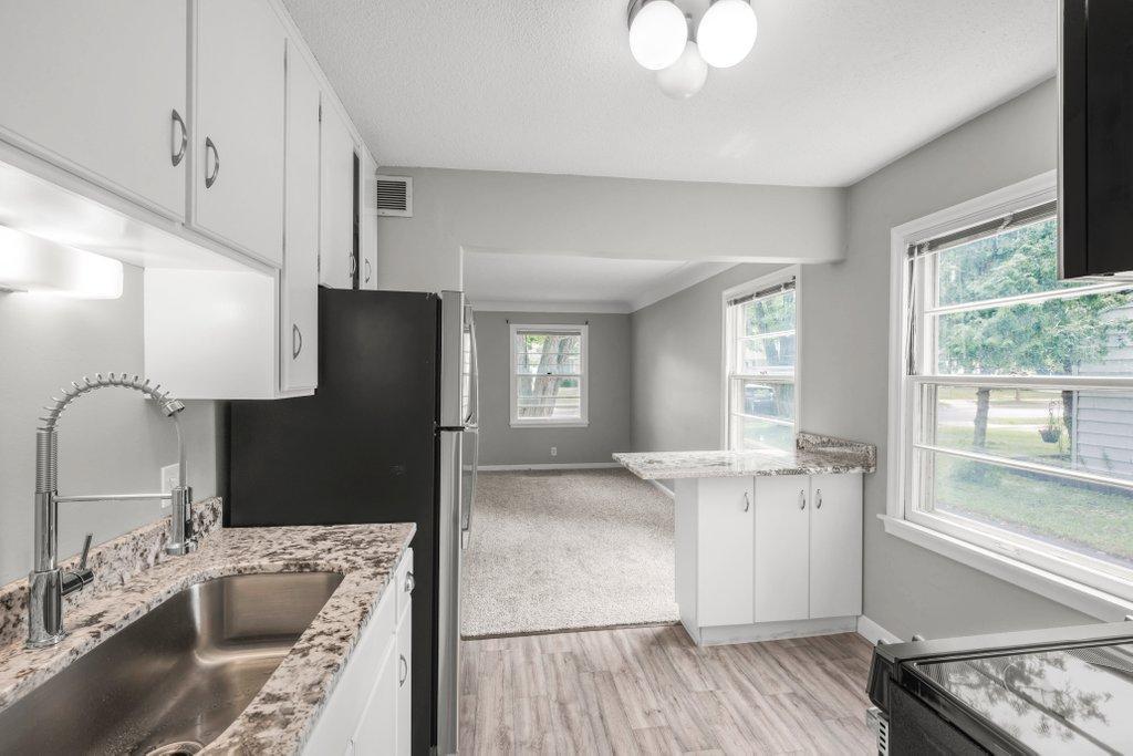 View of Residential at 3050 Utah Avenue, Saint Louis Park MN 55426, Saint Louis Park (9 of 23) - Mike Wilen | Minnesota Team Real Estate