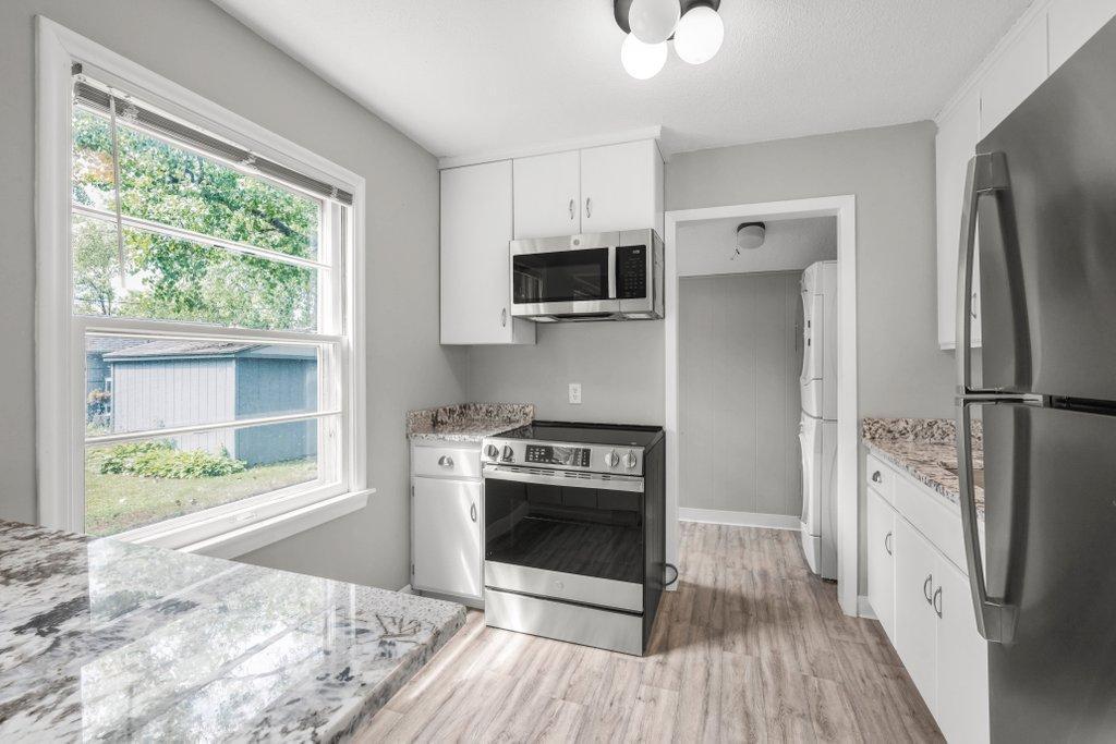 View of Residential at 3050 Utah Avenue, Saint Louis Park MN 55426, Saint Louis Park (8 of 23) - Mike Wilen | Minnesota Team Real Estate