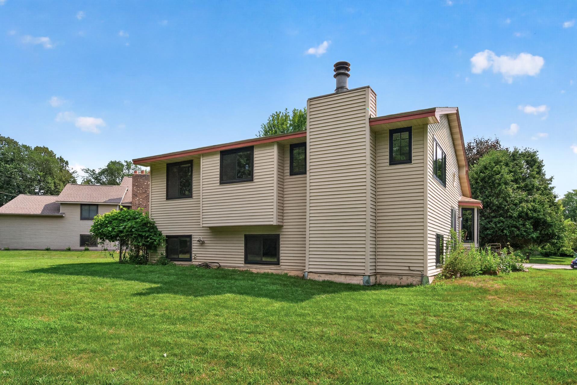 View of Residential at 7238 Taffy Way, Eden Prairie MN 55346, Eden Prairie (37 of 41) - Mike Wilen | Minnesota Team Real Estate