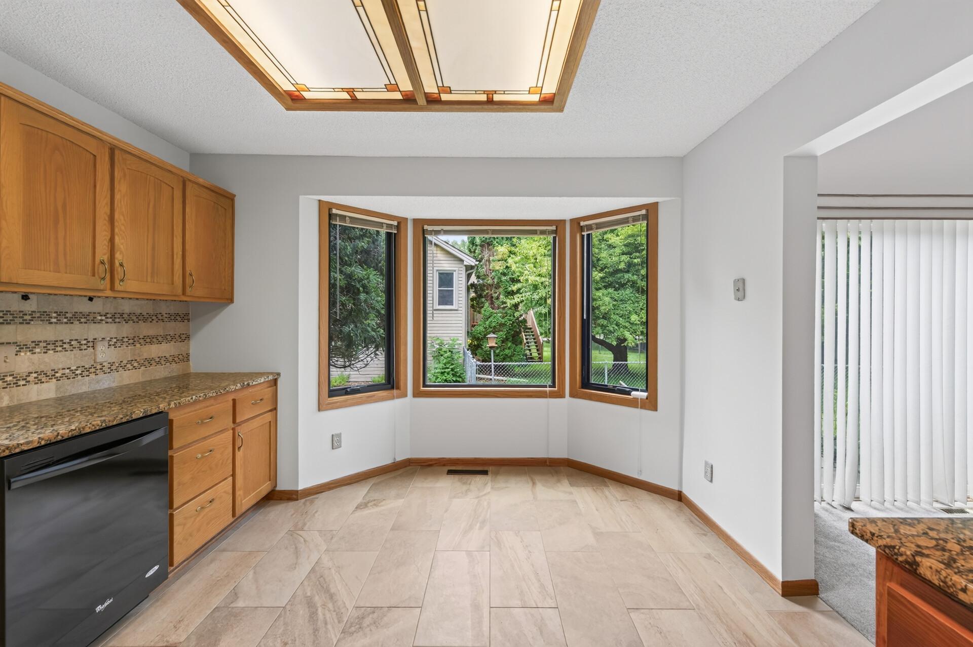 View of Residential at 7238 Taffy Way, Eden Prairie MN 55346, Eden Prairie (9 of 41) - Mike Wilen | Minnesota Team Real Estate