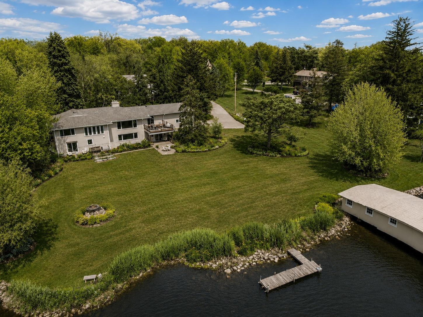 View of Residential at 2685 Shadywood Road, Excelsior MN 55331, Excelsior (10 of 20) - Mike Wilen | Minnesota Team Real Estate