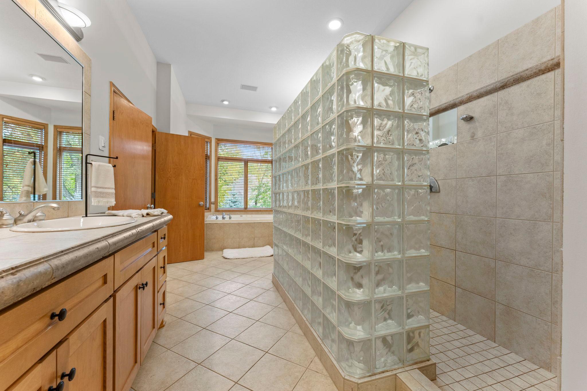 View of Residential at 18004 Jacquard Path, Lakeville MN 55044, Lakeville (31 of 56) - Mike Wilen | Minnesota Team Real Estate