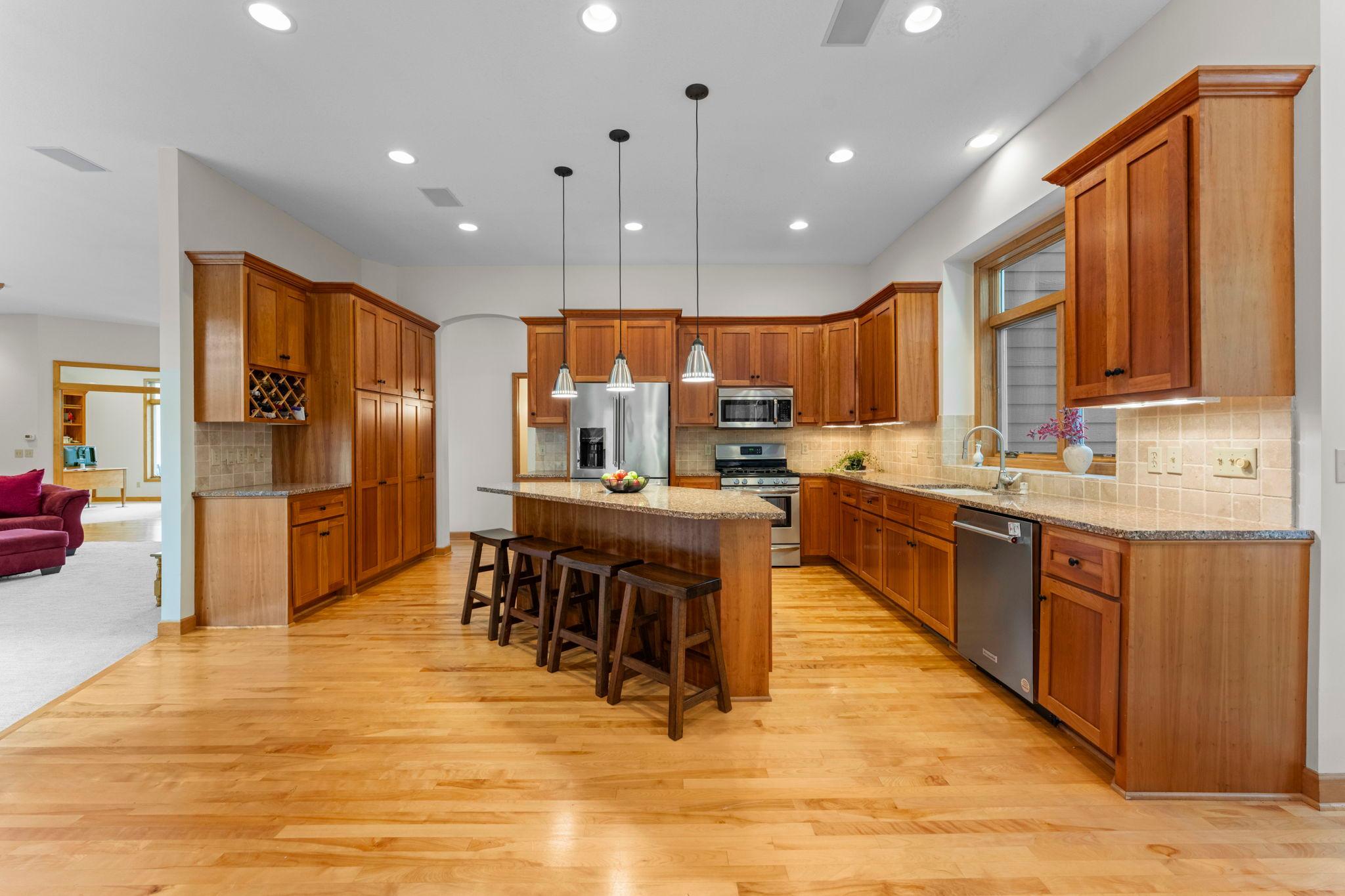 View of Residential at 18004 Jacquard Path, Lakeville MN 55044, Lakeville (23 of 56) - Mike Wilen | Minnesota Team Real Estate