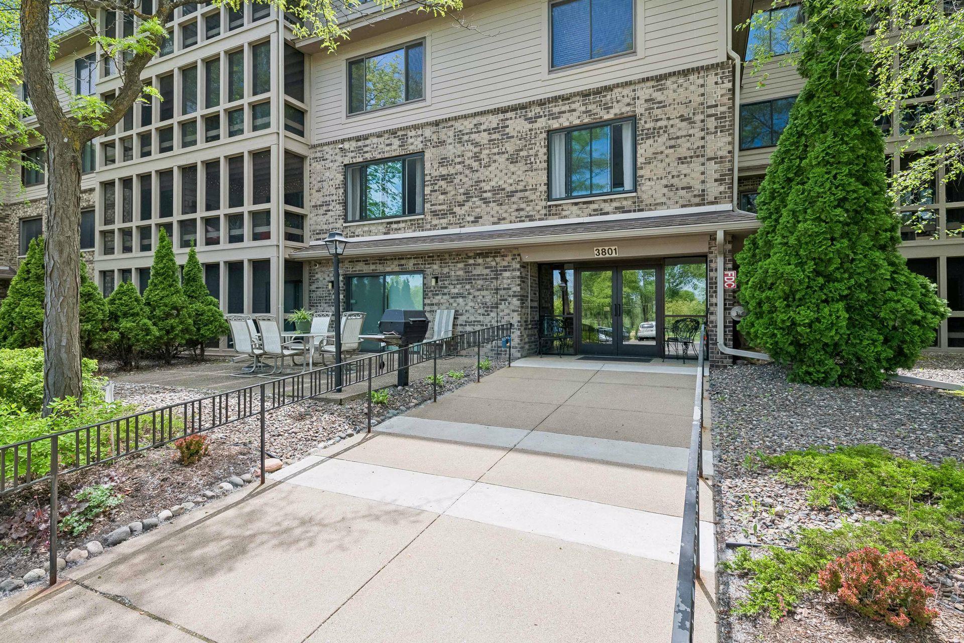 View of Residential at 3801 98th Street #209, Bloomington MN 55431, Bloomington (30 of 34) - Mike Wilen | Minnesota Team Real Estate