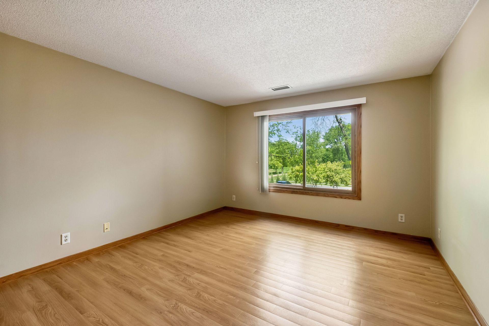 View of Residential at 3801 98th Street #209, Bloomington MN 55431, Bloomington (17 of 34) - Mike Wilen | Minnesota Team Real Estate