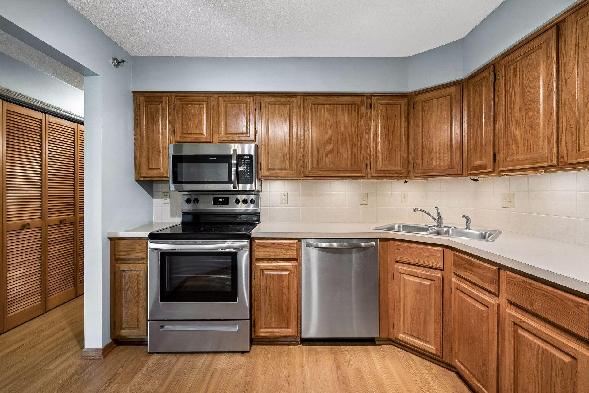 View of Residential at 3801 98th Street #209, Bloomington MN 55431, Bloomington (15 of 34) - Mike Wilen | Minnesota Team Real Estate