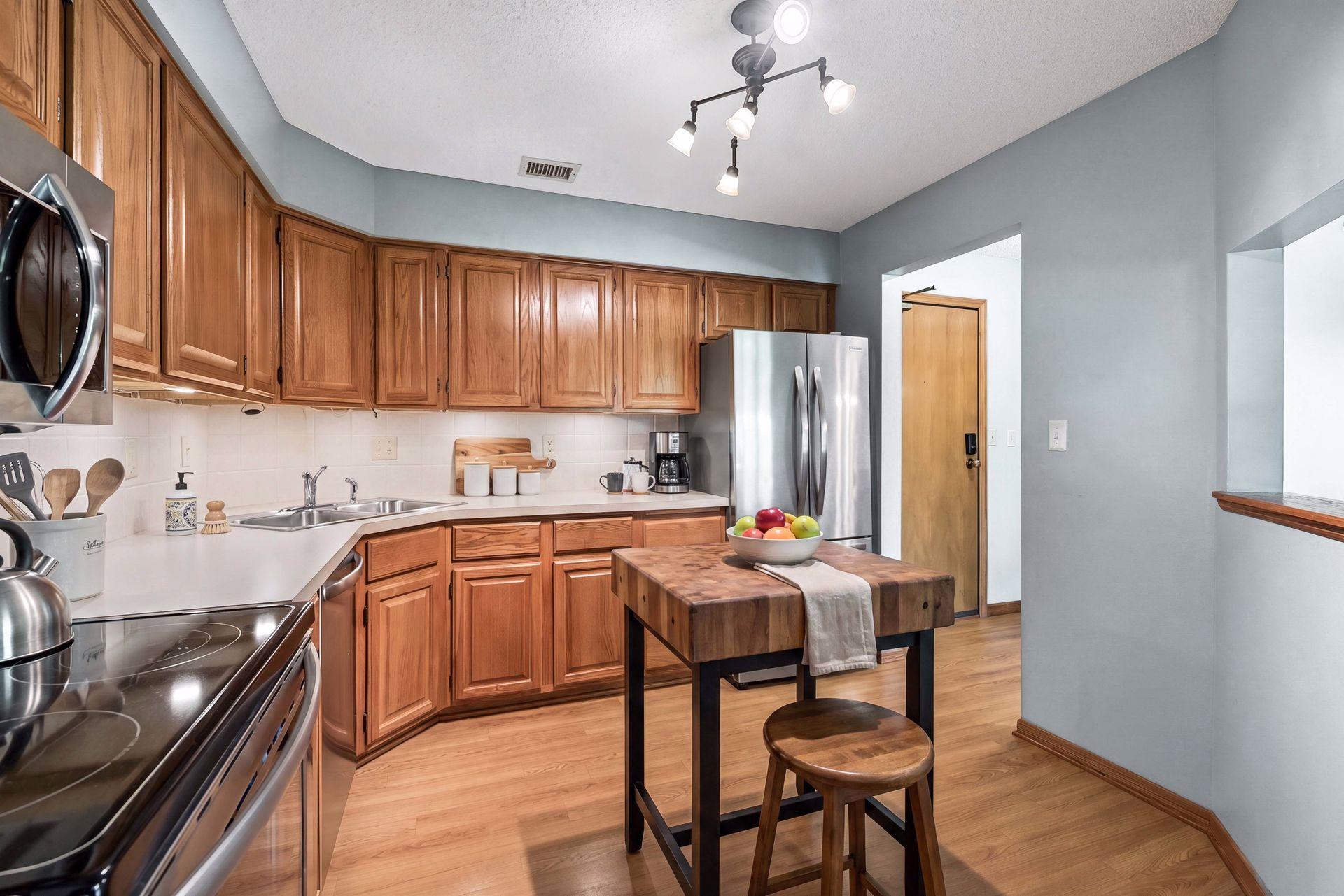 View of Residential at 3801 98th Street #209, Bloomington MN 55431, Bloomington (4 of 34) - Mike Wilen | Minnesota Team Real Estate