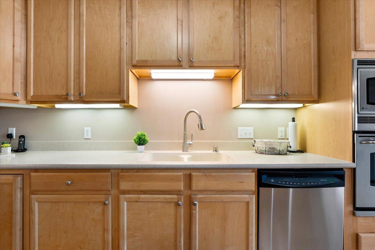 View of Residential at 1940 Fulham Street #207, Roseville MN 55113, Roseville (7 of 48) - Mike Wilen | Minnesota Team Real Estate