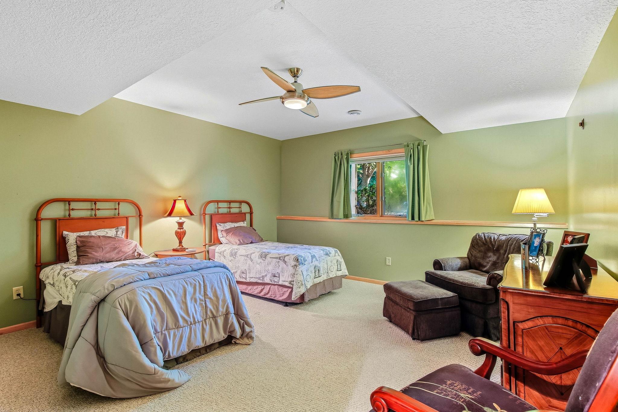 View of Residential at 14802 Margaret Place, Minnetonka MN 55345, Minnetonka (11 of 37) - Mike Wilen | Minnesota Team Real Estate