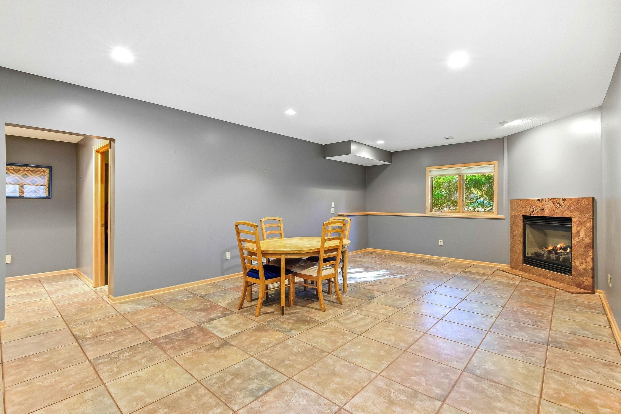 View of Residential at 14802 Margaret Place, Minnetonka MN 55345, Minnetonka (29 of 37) - Mike Wilen | Minnesota Team Real Estate
