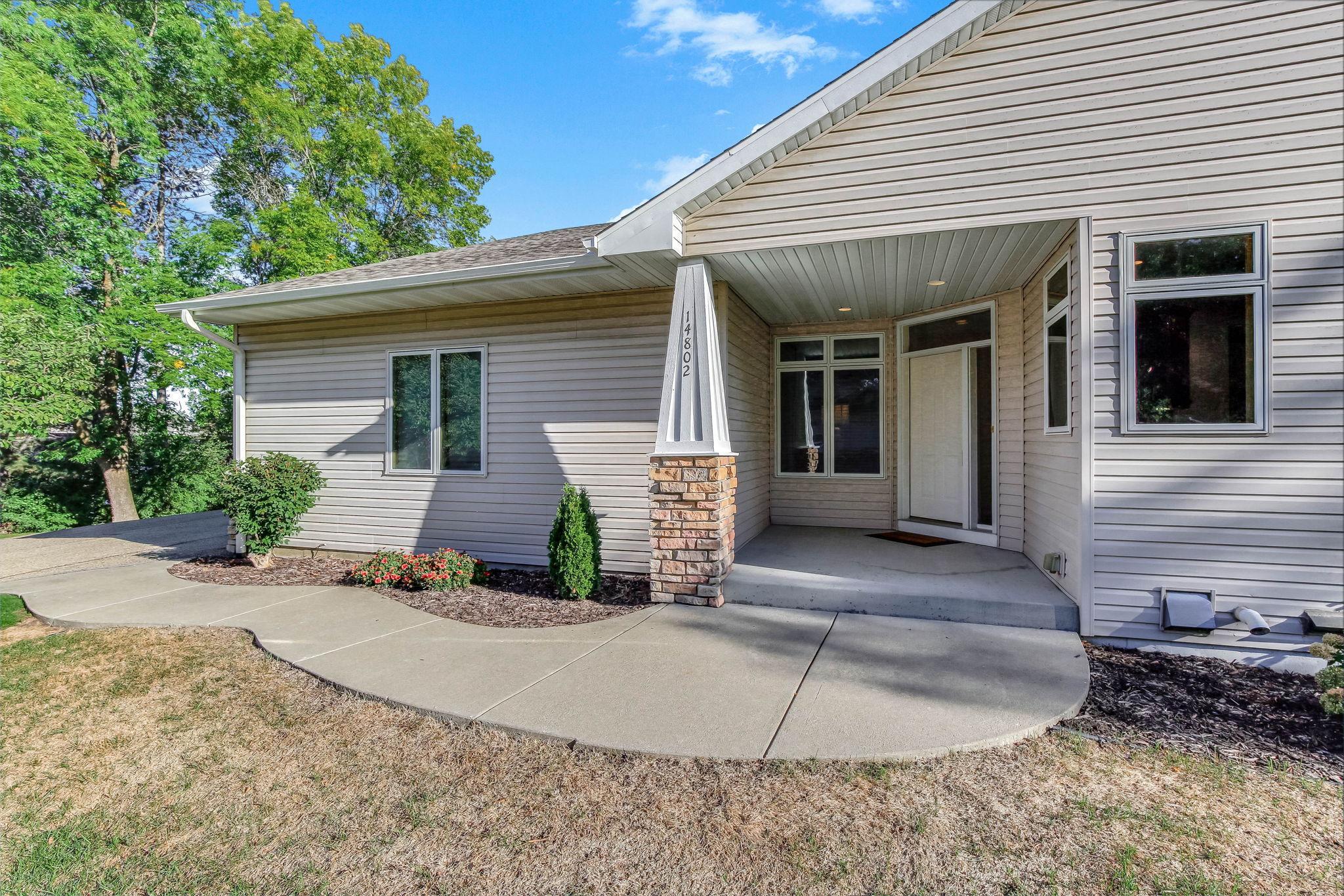 View of Residential at 14802 Margaret Place, Minnetonka MN 55345, Minnetonka (34 of 37) - Mike Wilen | Minnesota Team Real Estate