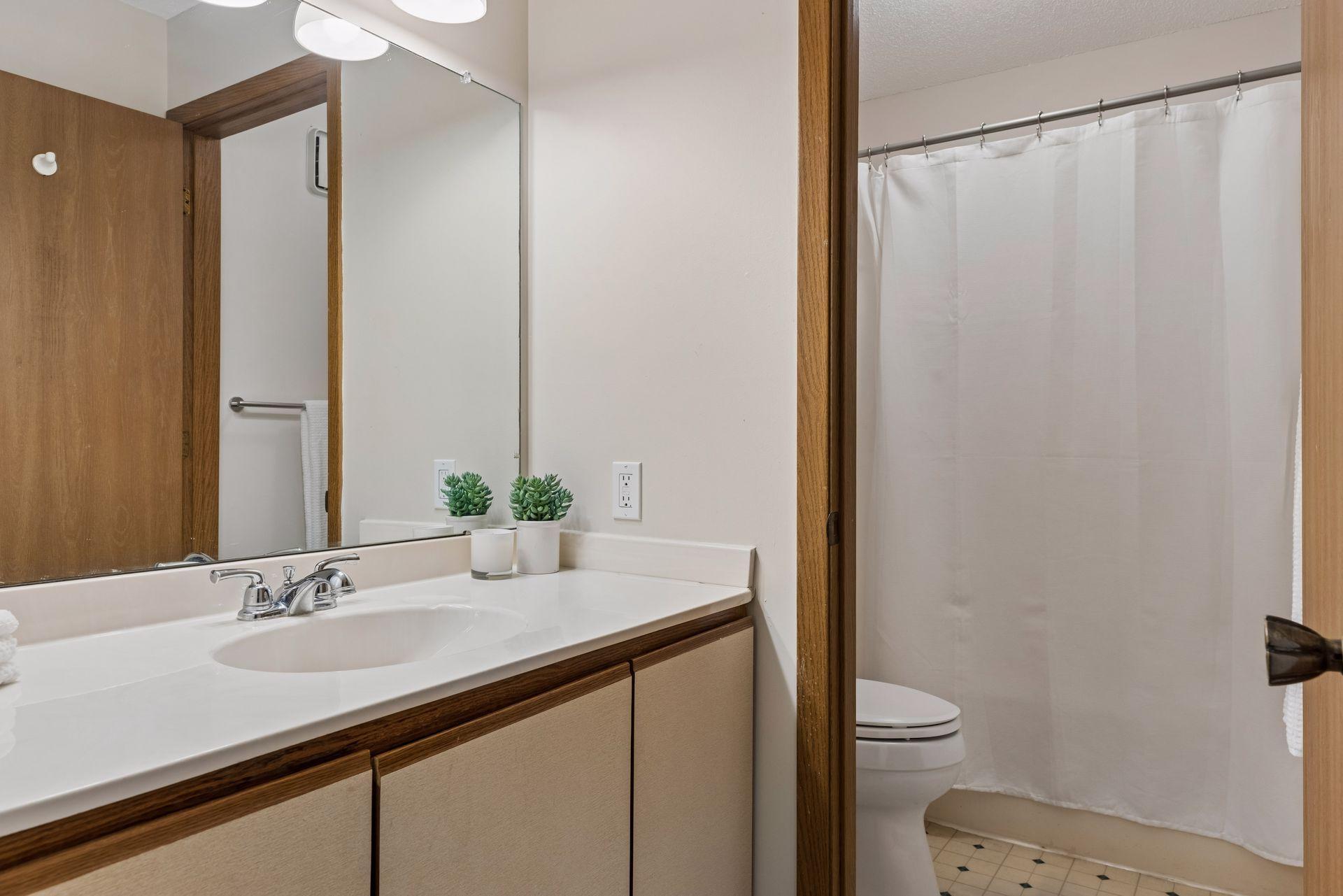 View of Residential at 4151 Boone Avenue #106, New Hope MN 55427, New Hope (26 of 46) - Mike Wilen | Minnesota Team Real Estate