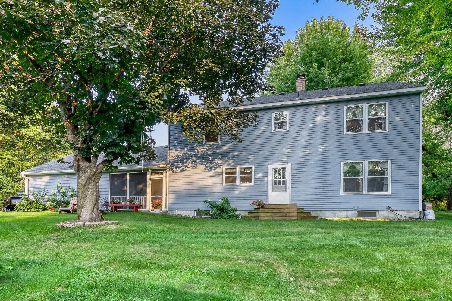 View of Residential at 9905 Brent Avenue, Inver Grove Heights MN 55077, Inver Grove Heights (32 of 33) - Mike Wilen | Minnesota Team Real Estate