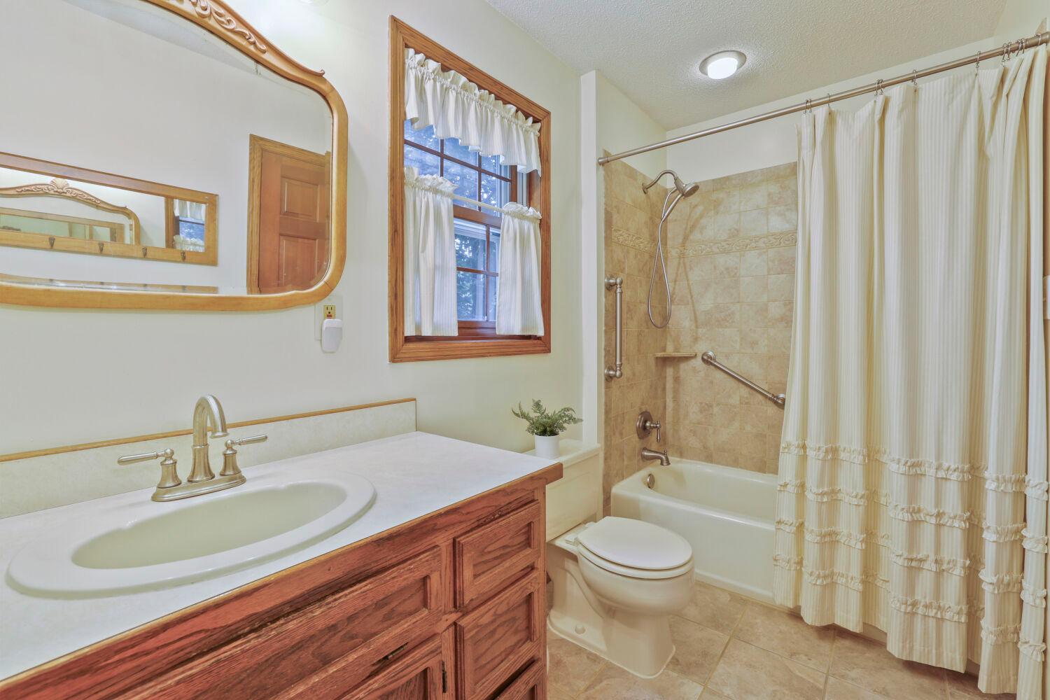 View of Residential at 9905 Brent Avenue, Inver Grove Heights MN 55077, Inver Grove Heights (21 of 33) - Mike Wilen | Minnesota Team Real Estate