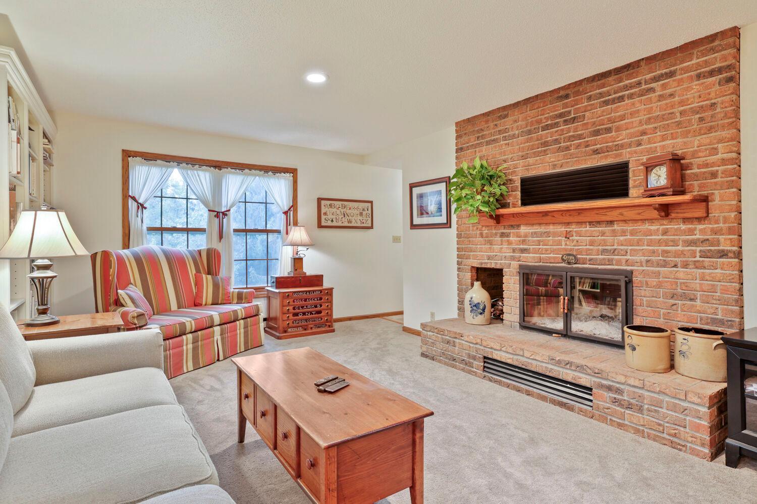 View of Residential at 9905 Brent Avenue, Inver Grove Heights MN 55077, Inver Grove Heights (8 of 33) - Mike Wilen | Minnesota Team Real Estate