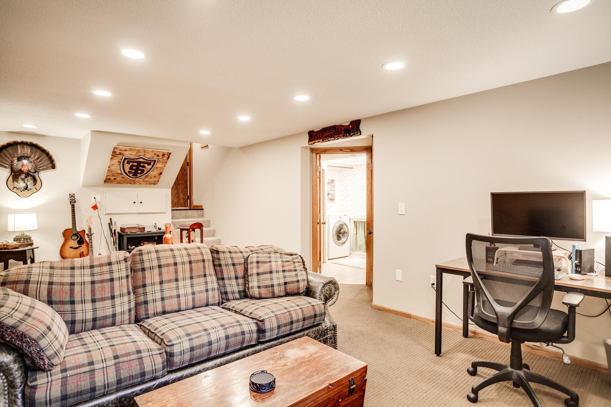 View of Residential at 1395 Farmdale Road, Mendota Heights MN 55118, Mendota Heights (53 of 70) - Mike Wilen | Minnesota Team Real Estate