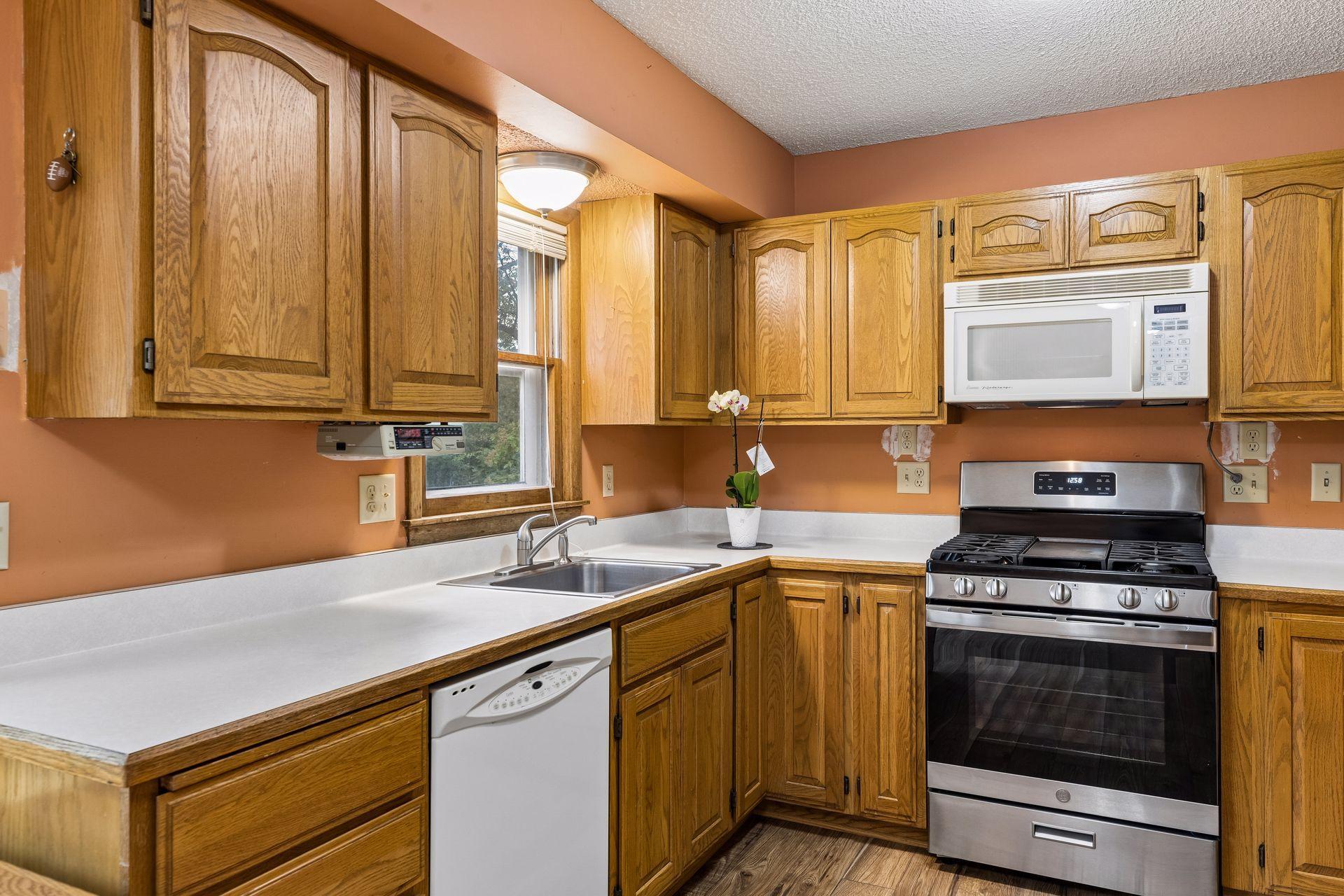 View of Residential at 2501 80th Avenue, Brooklyn Park MN 55444, Brooklyn Park (26 of 64) - Mike Wilen | Minnesota Team Real Estate
