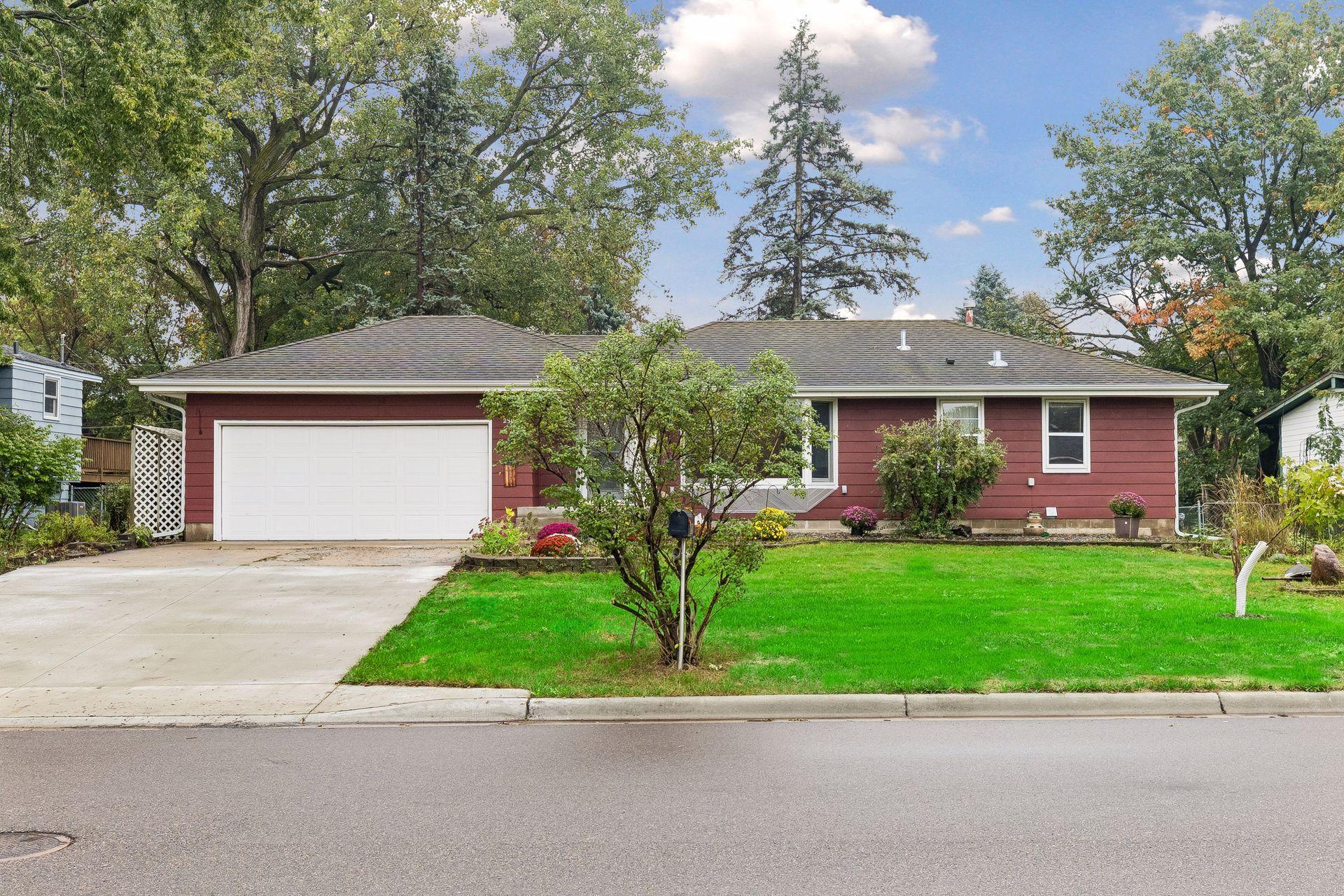 View of Residential at 2501 80th Avenue, Brooklyn Park MN 55444, Brooklyn Park (8 of 64) - Mike Wilen | Minnesota Team Real Estate