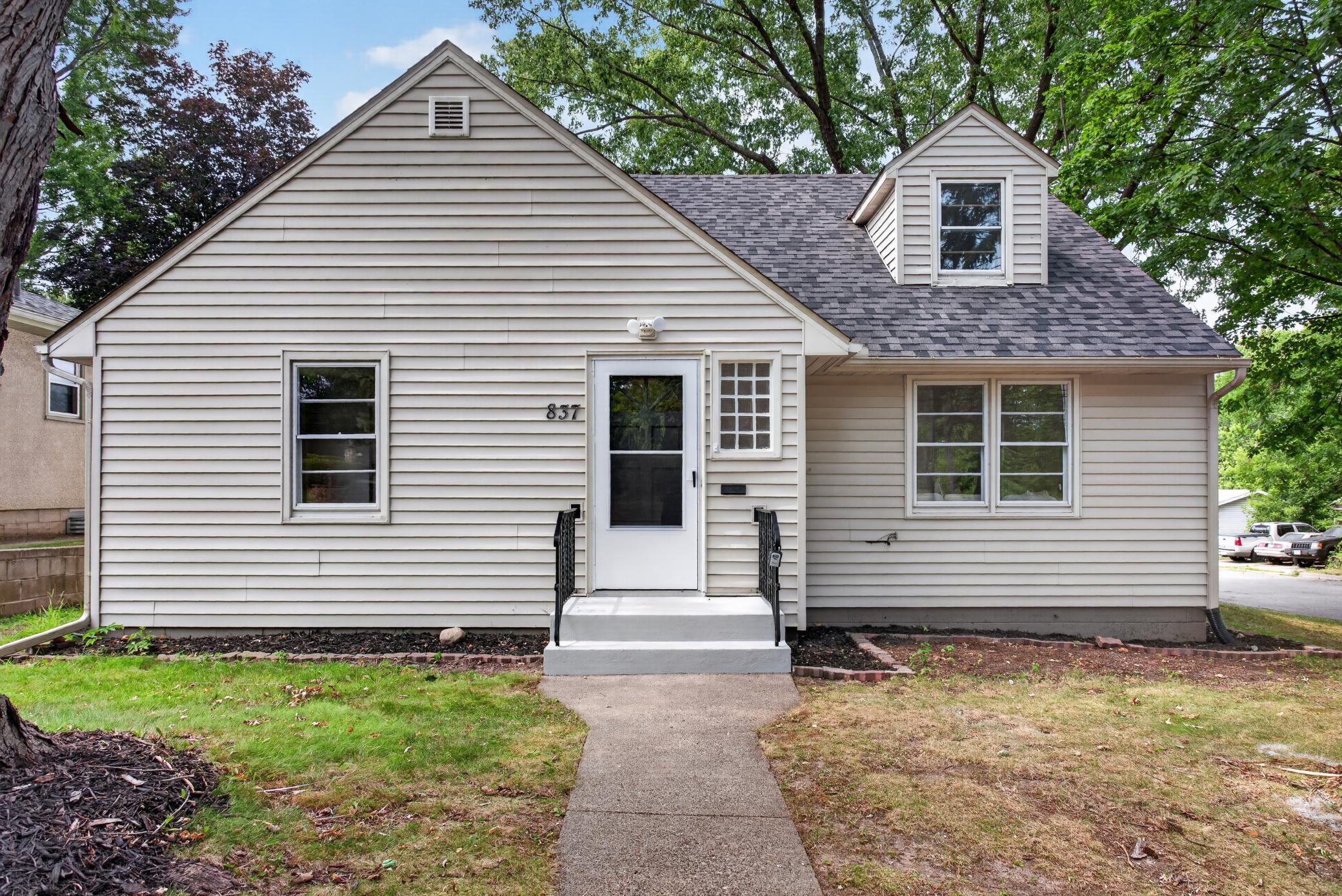 View of Residential at 837 Mcknight Road, Saint Paul MN 55119, Saint Paul (15 of 22) - Mike Wilen | Minnesota Team Real Estate