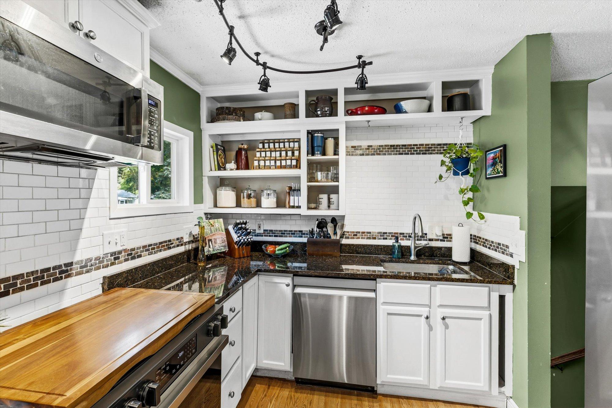 View of Residential at 2429 Ronald Avenue, White Bear Lake MN 55110, White Bear Lake (2 of 30) - Mike Wilen | Minnesota Team Real Estate