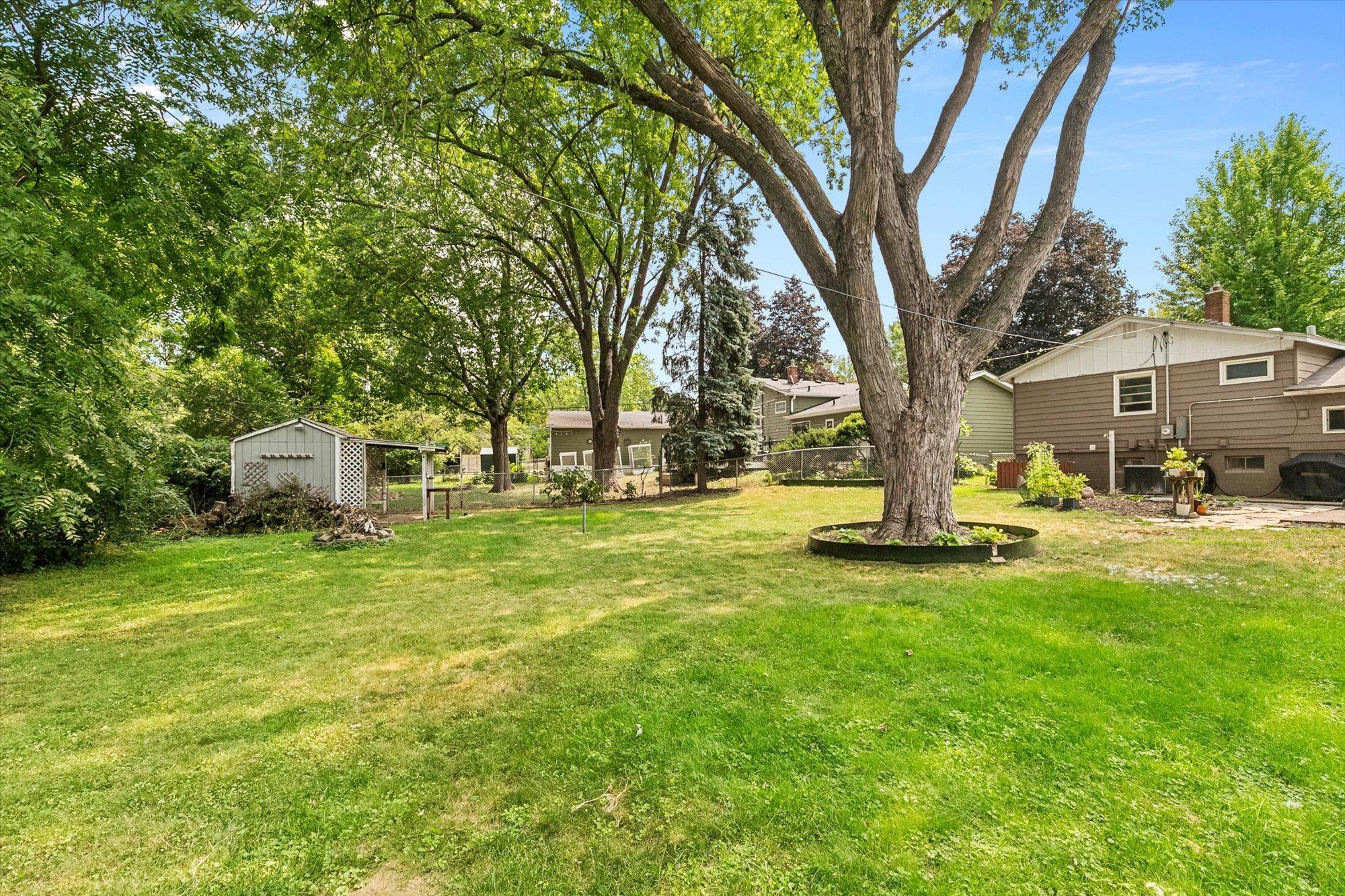 View of Residential at 2429 Ronald Avenue, White Bear Lake MN 55110, White Bear Lake (26 of 30) - Mike Wilen | Minnesota Team Real Estate