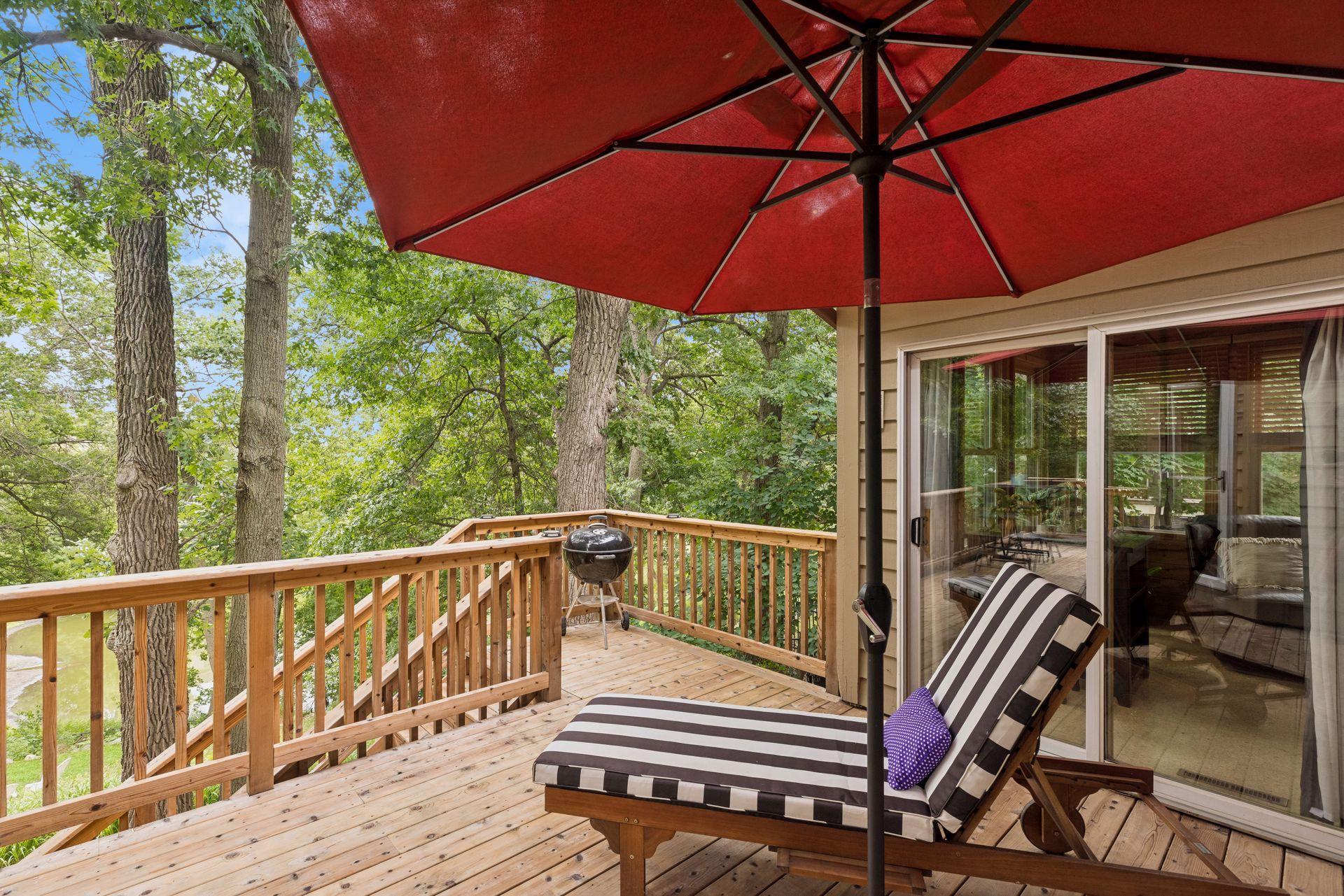 View of Residential at 2488 Hillwood Drive, Maplewood MN 55119, Maplewood (107 of 119) - Mike Wilen | Minnesota Team Real Estate