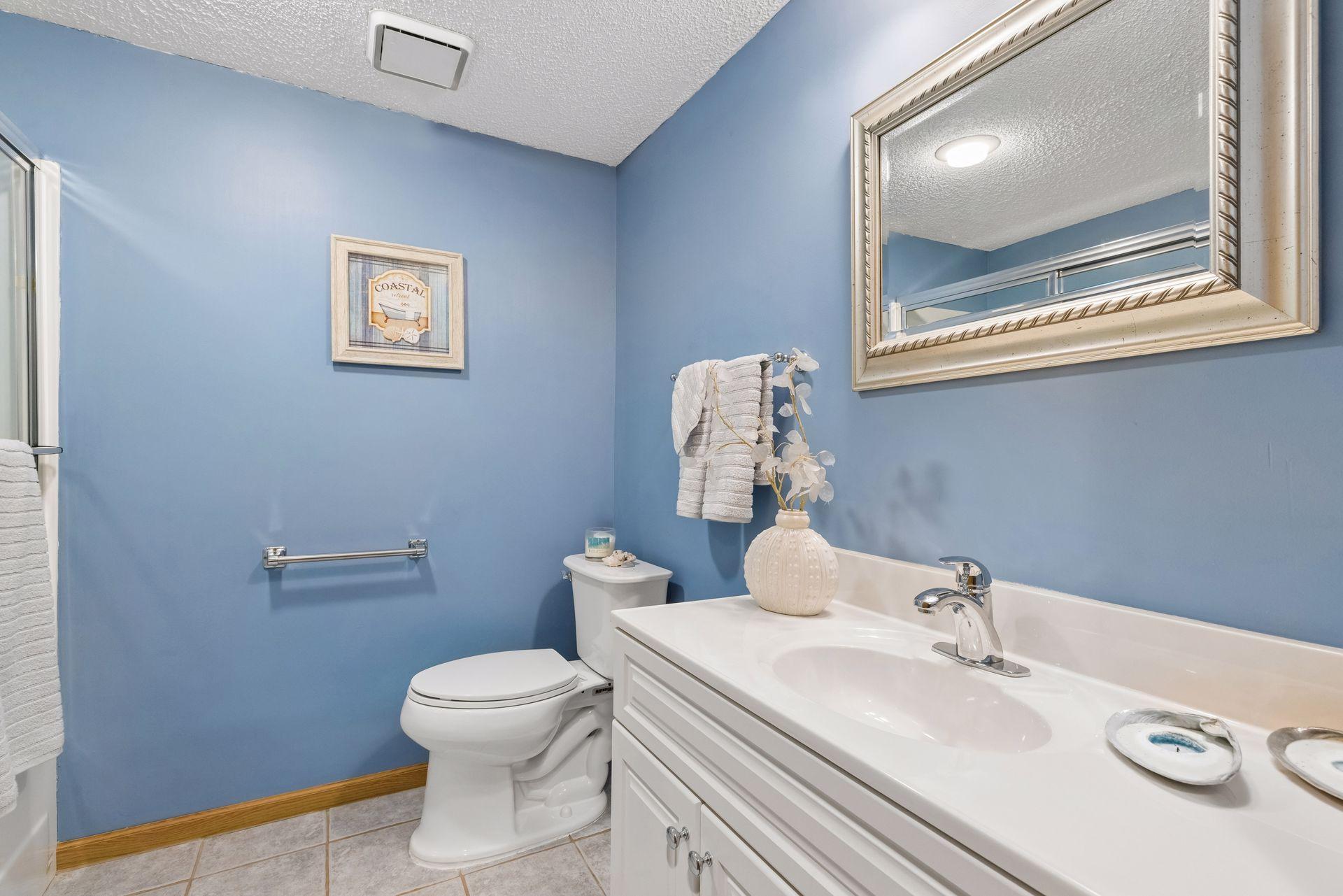 View of Residential at 2488 Hillwood Drive, Maplewood MN 55119, Maplewood (98 of 119) - Mike Wilen | Minnesota Team Real Estate