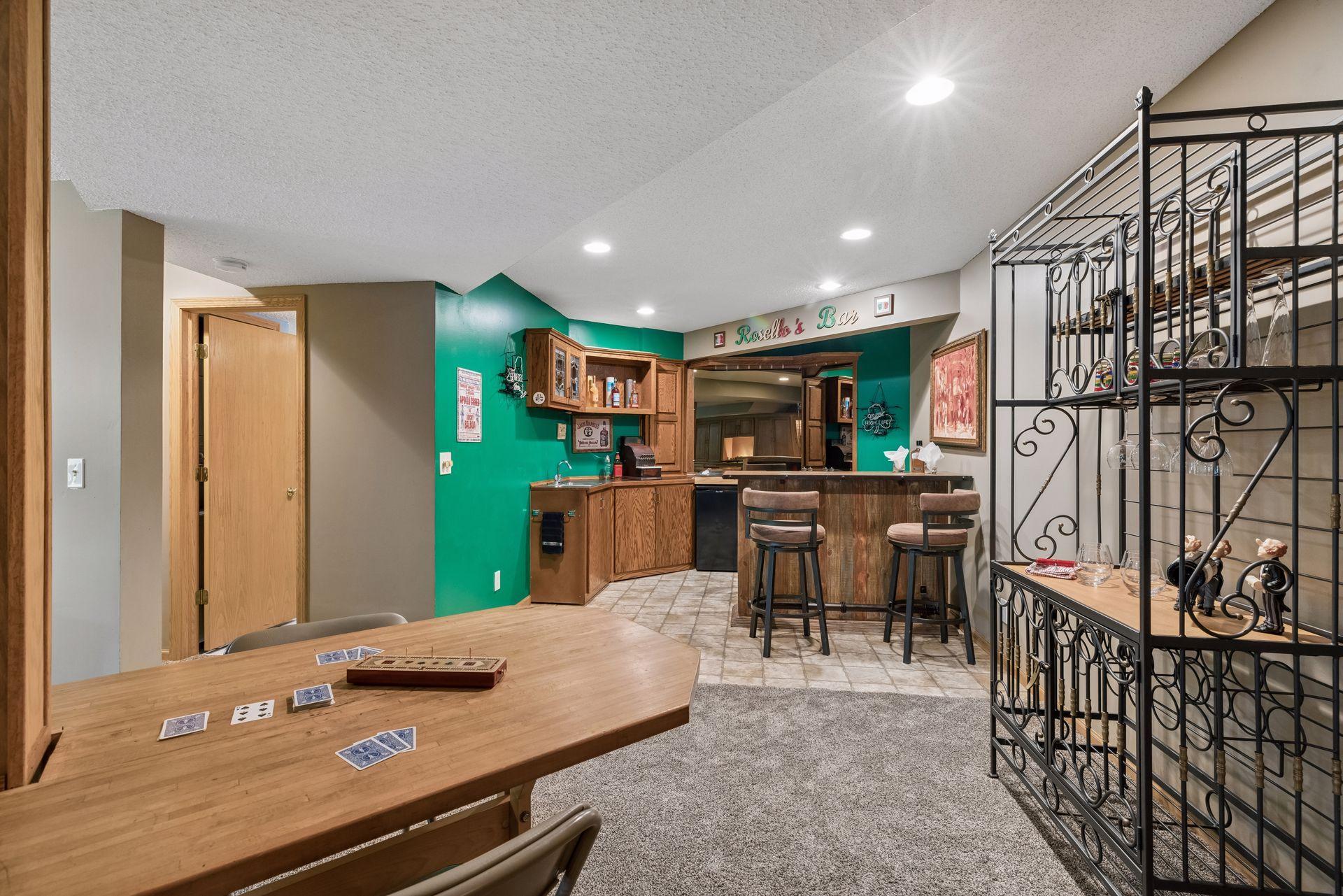 View of Residential at 2488 Hillwood Drive, Maplewood MN 55119, Maplewood (90 of 119) - Mike Wilen | Minnesota Team Real Estate