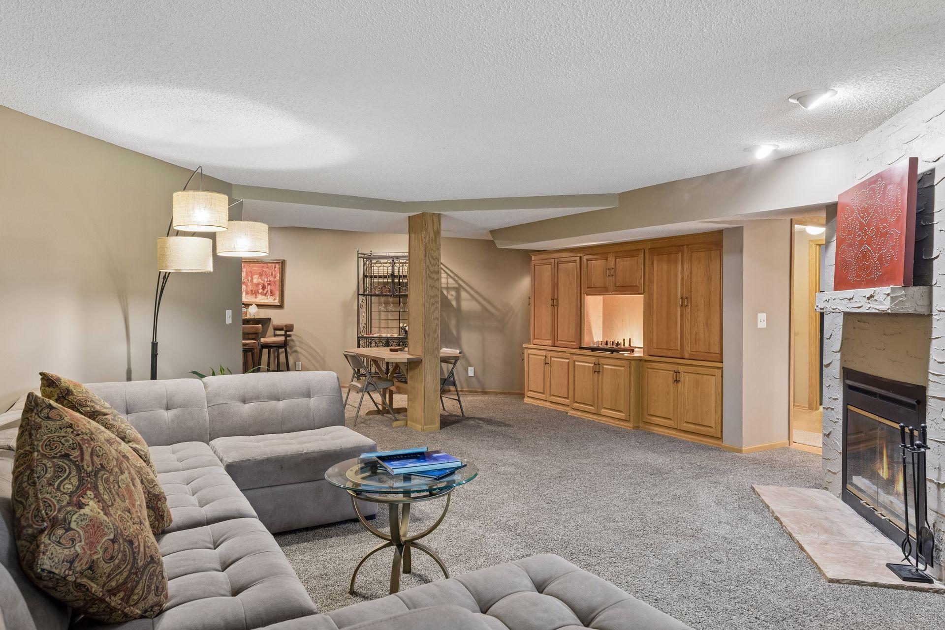 View of Residential at 2488 Hillwood Drive, Maplewood MN 55119, Maplewood (87 of 119) - Mike Wilen | Minnesota Team Real Estate