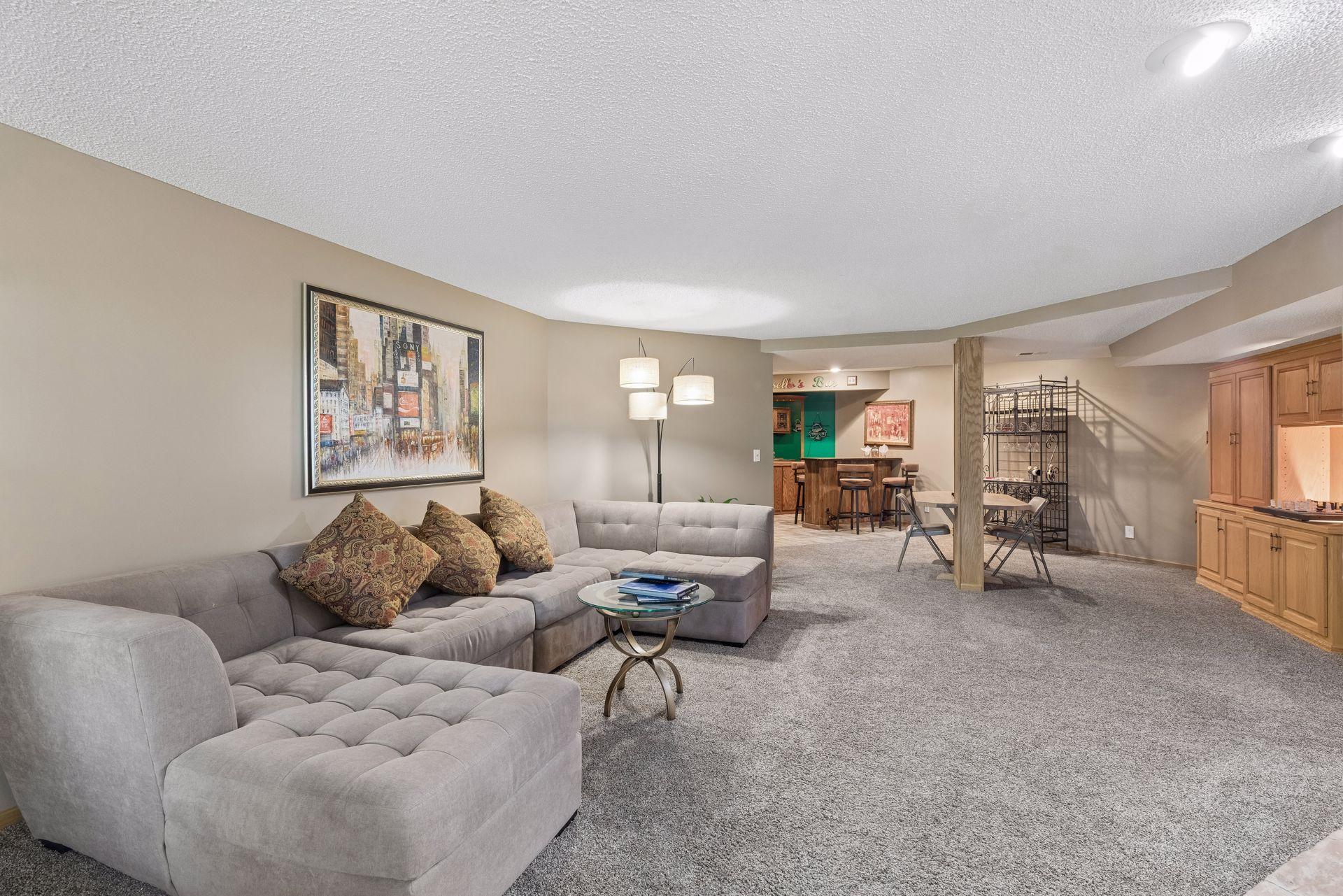 View of Residential at 2488 Hillwood Drive, Maplewood MN 55119, Maplewood (85 of 119) - Mike Wilen | Minnesota Team Real Estate