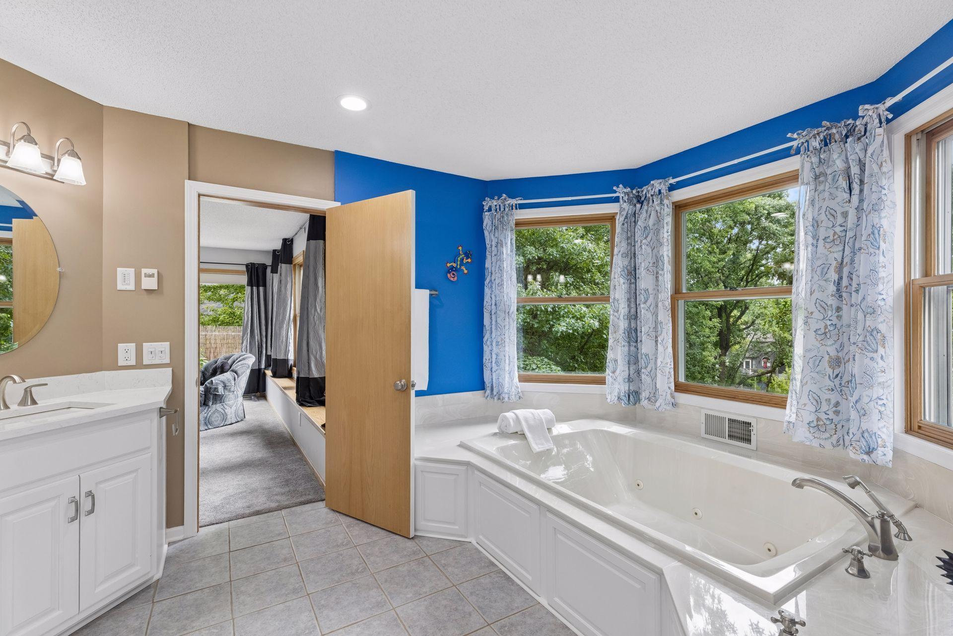 View of Residential at 2488 Hillwood Drive, Maplewood MN 55119, Maplewood (77 of 119) - Mike Wilen | Minnesota Team Real Estate