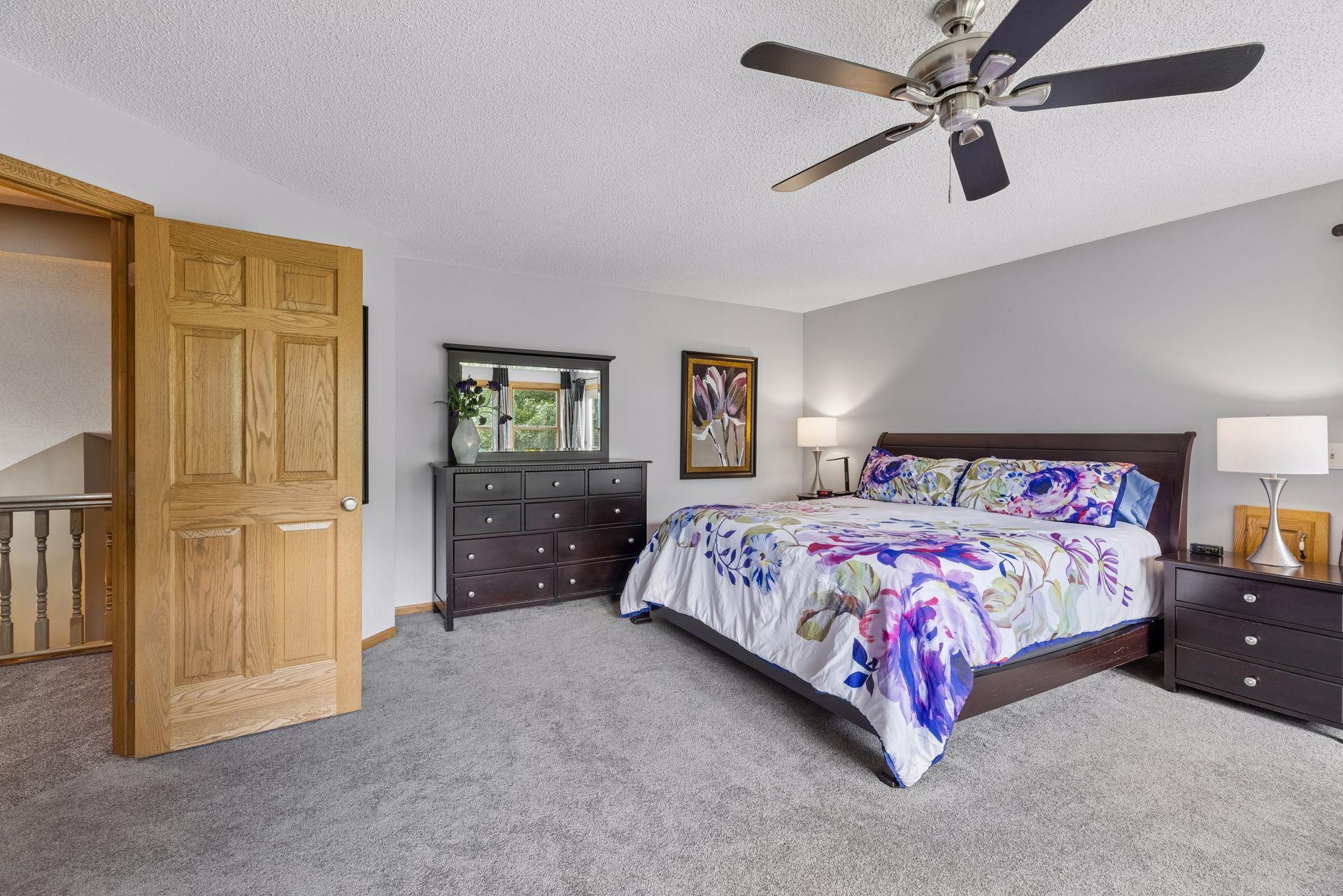 View of Residential at 2488 Hillwood Drive, Maplewood MN 55119, Maplewood (66 of 119) - Mike Wilen | Minnesota Team Real Estate