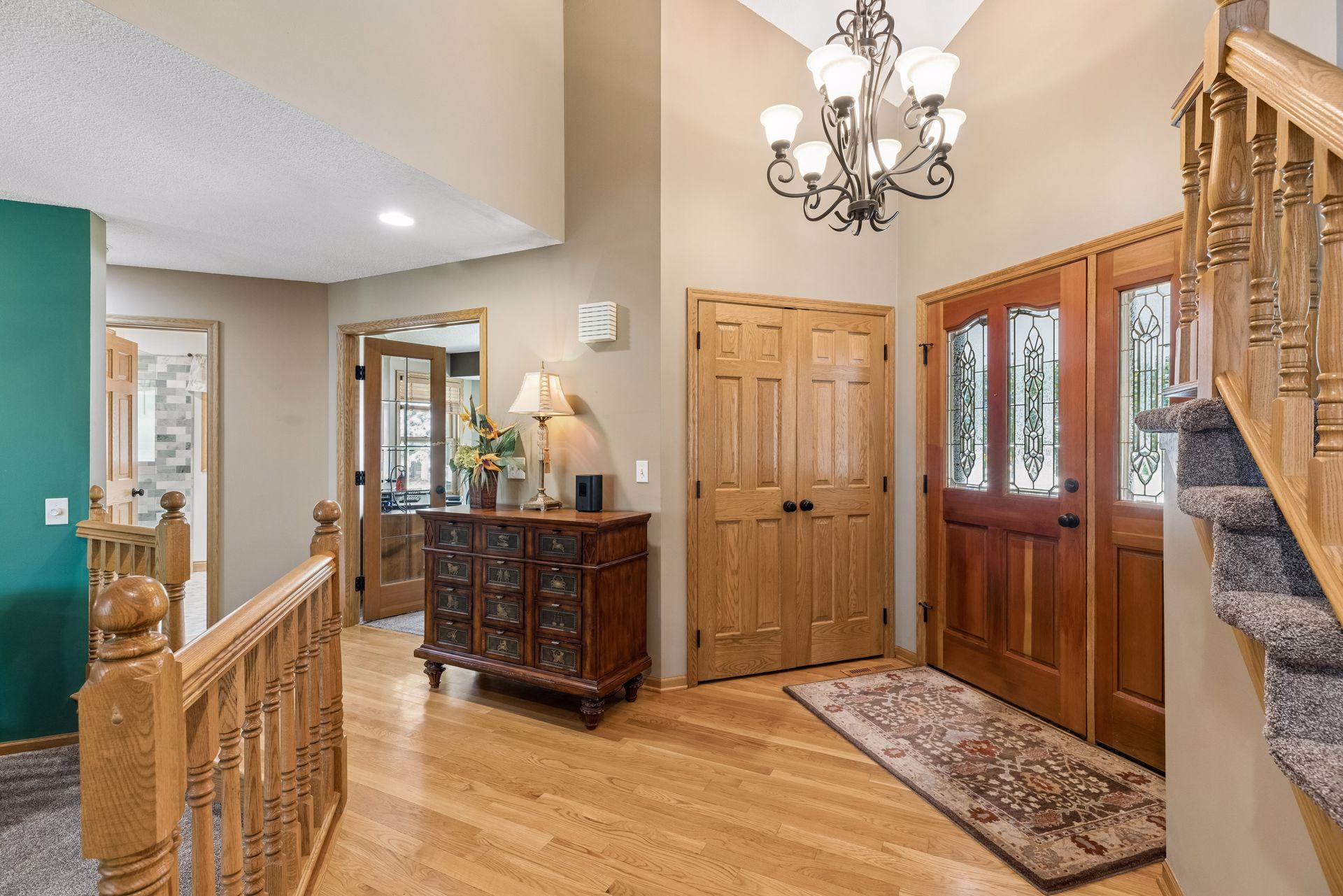 View of Residential at 2488 Hillwood Drive, Maplewood MN 55119, Maplewood (27 of 119) - Mike Wilen | Minnesota Team Real Estate