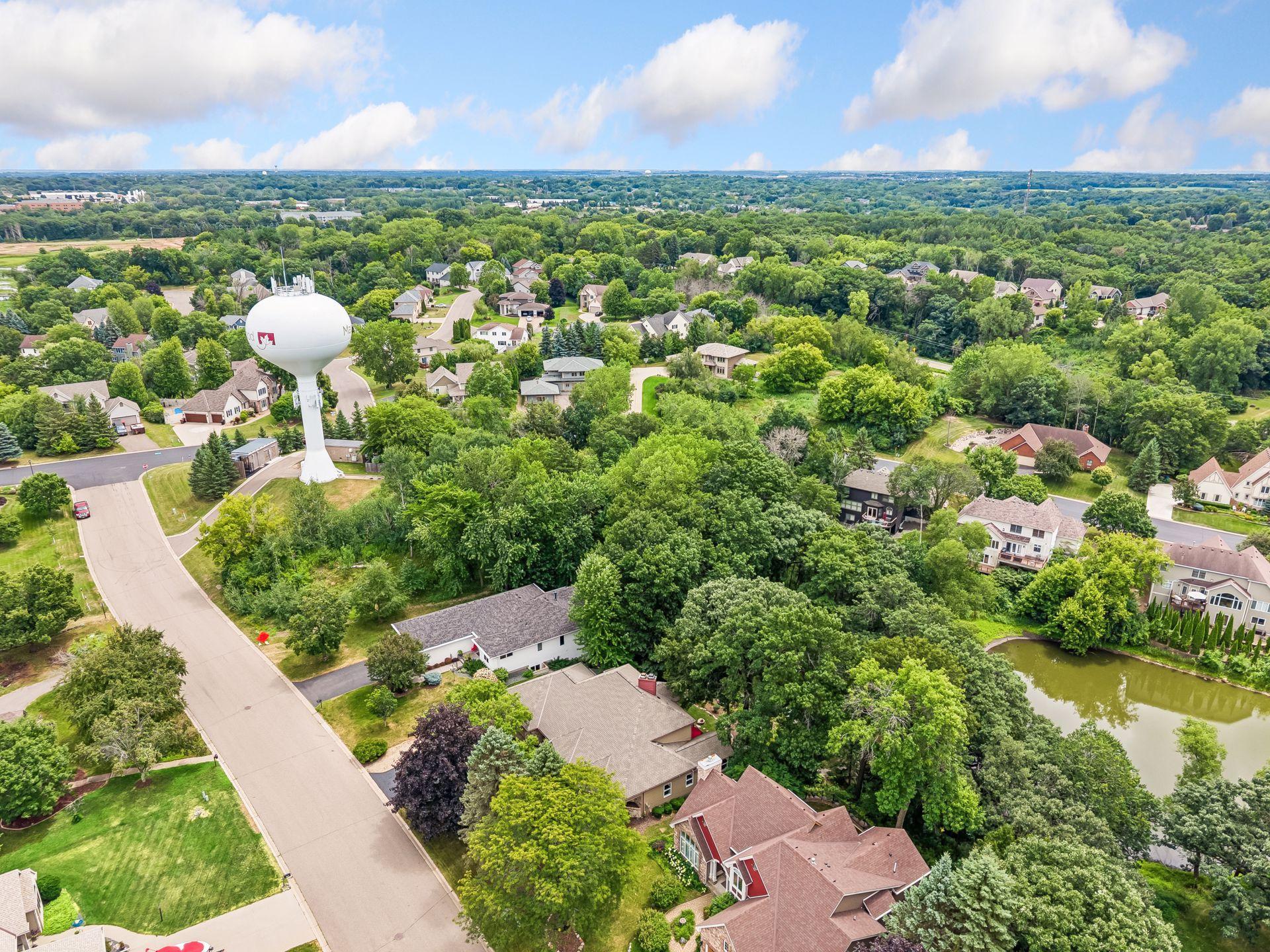 View of Residential at 2488 Hillwood Drive, Maplewood MN 55119, Maplewood (73 of 119) - Mike Wilen | Minnesota Team Real Estate