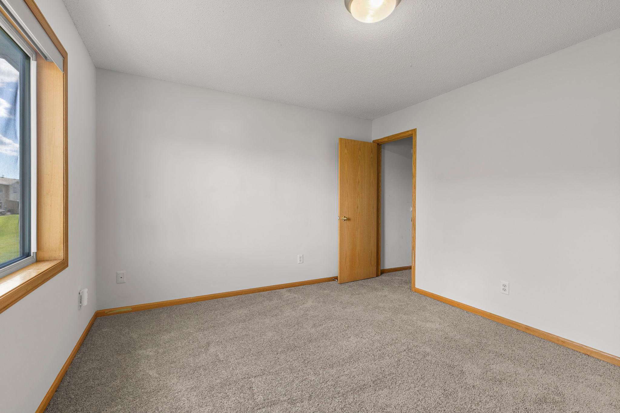 View of Residential at 4244 Jarmann Lane, Shakopee MN 55379, Shakopee (30 of 54) - Mike Wilen | Minnesota Team Real Estate